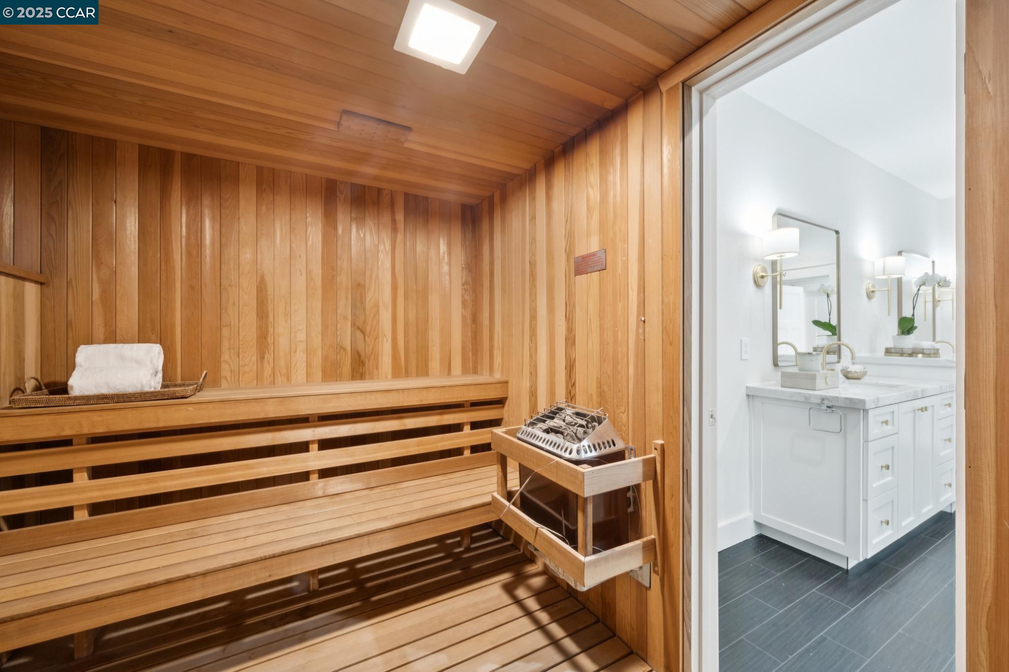 Detail Gallery Image 38 of 60 For 4120 Happy Valley Rd, Lafayette,  CA 94549 - 5 Beds | 4/1 Baths