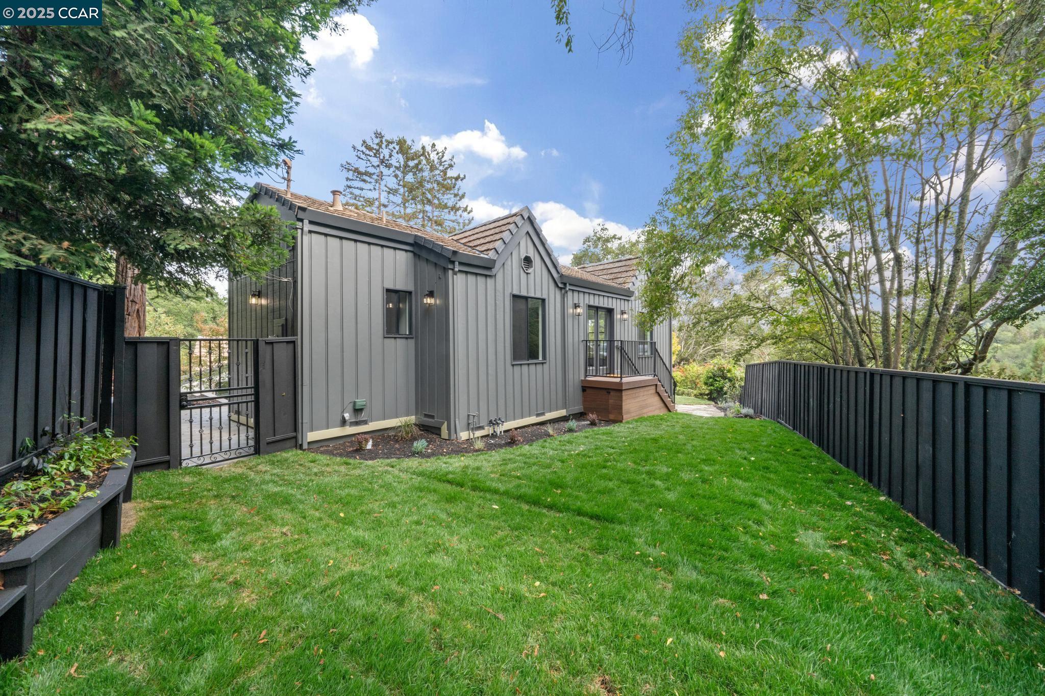 Detail Gallery Image 59 of 60 For 4120 Happy Valley Rd, Lafayette,  CA 94549 - 5 Beds | 4/1 Baths