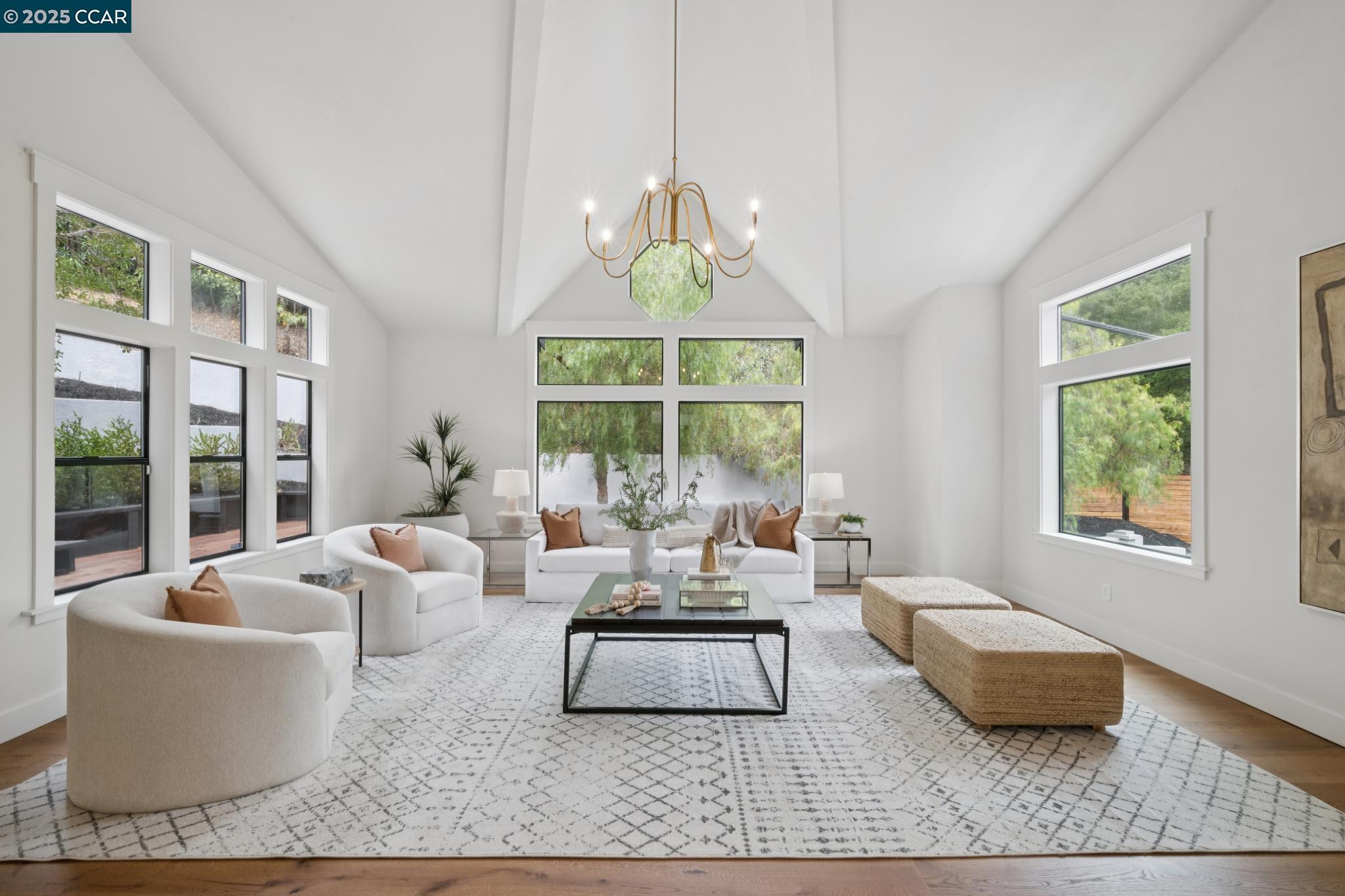 Detail Gallery Image 7 of 60 For 4120 Happy Valley Rd, Lafayette,  CA 94549 - 5 Beds | 4/1 Baths