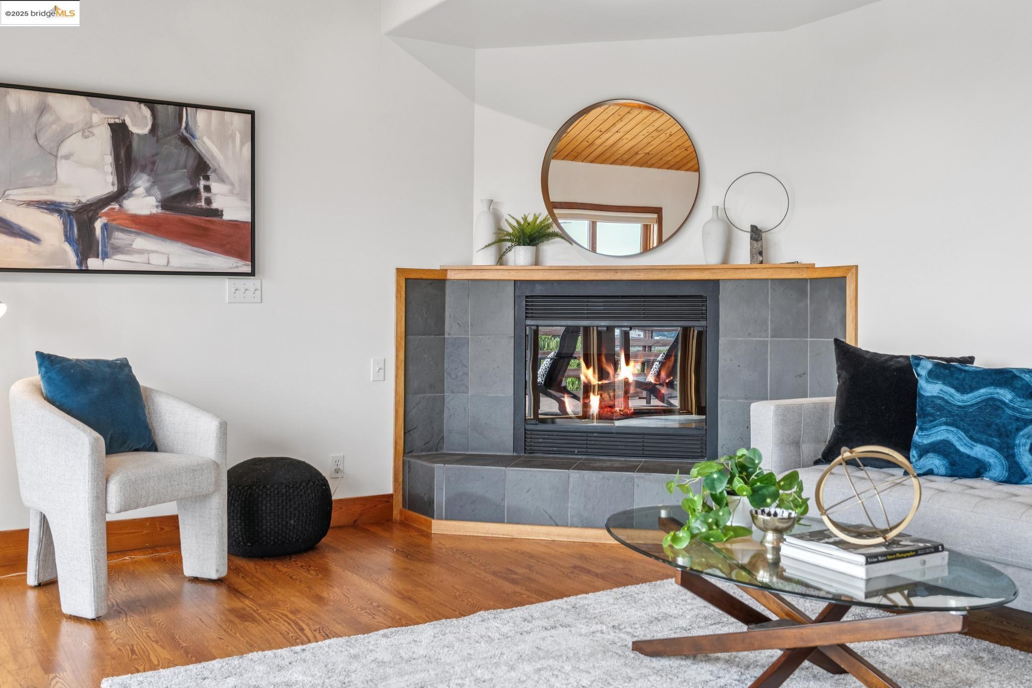 Detail Gallery Image 16 of 60 For 1534 Campus Dr, Berkeley,  CA 94708 - 4 Beds | 3 Baths