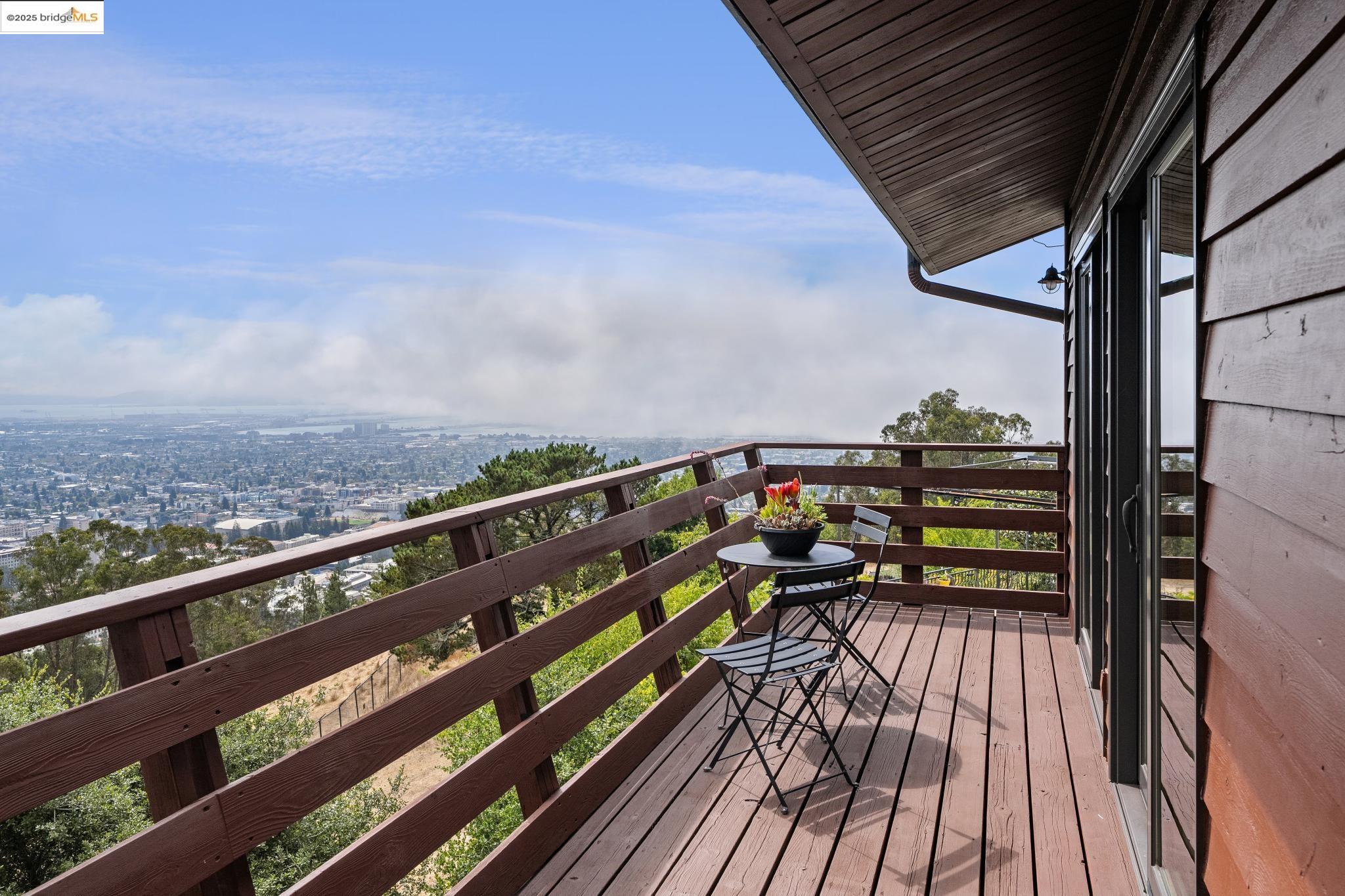Detail Gallery Image 56 of 60 For 1534 Campus Dr, Berkeley,  CA 94708 - 4 Beds | 3 Baths