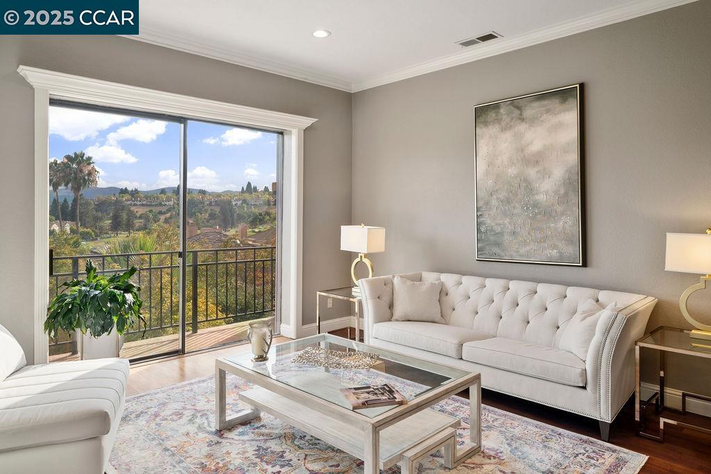 Detail Gallery Image 6 of 49 For 3051 Tahoe Pl, San Ramon,  CA 94582 - 3 Beds | 2/1 Baths