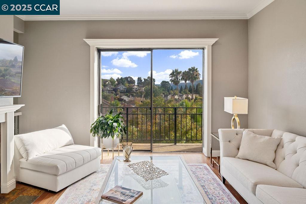 Detail Gallery Image 7 of 49 For 3051 Tahoe Pl, San Ramon,  CA 94582 - 3 Beds | 2/1 Baths