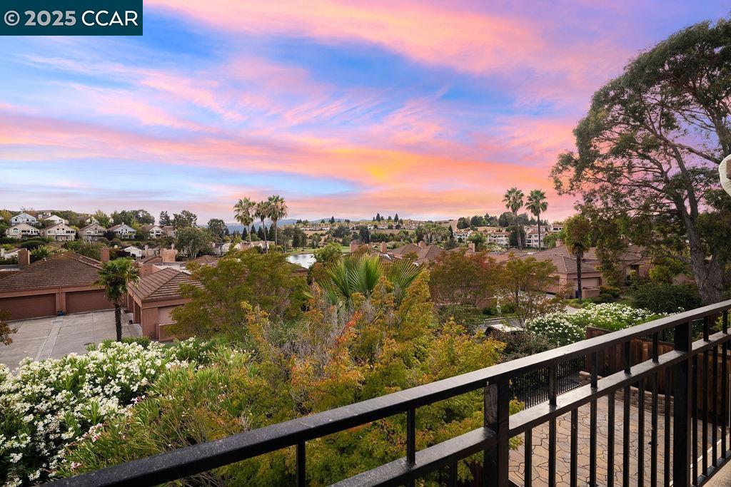 Detail Gallery Image 10 of 49 For 3051 Tahoe Pl, San Ramon,  CA 94582 - 3 Beds | 2/1 Baths
