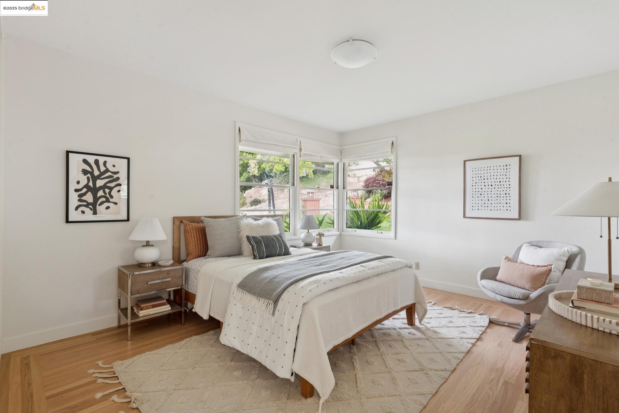 Detail Gallery Image 27 of 60 For 64 Crest Rd, Piedmont,  CA 94611-3304 - 5 Beds | 4 Baths