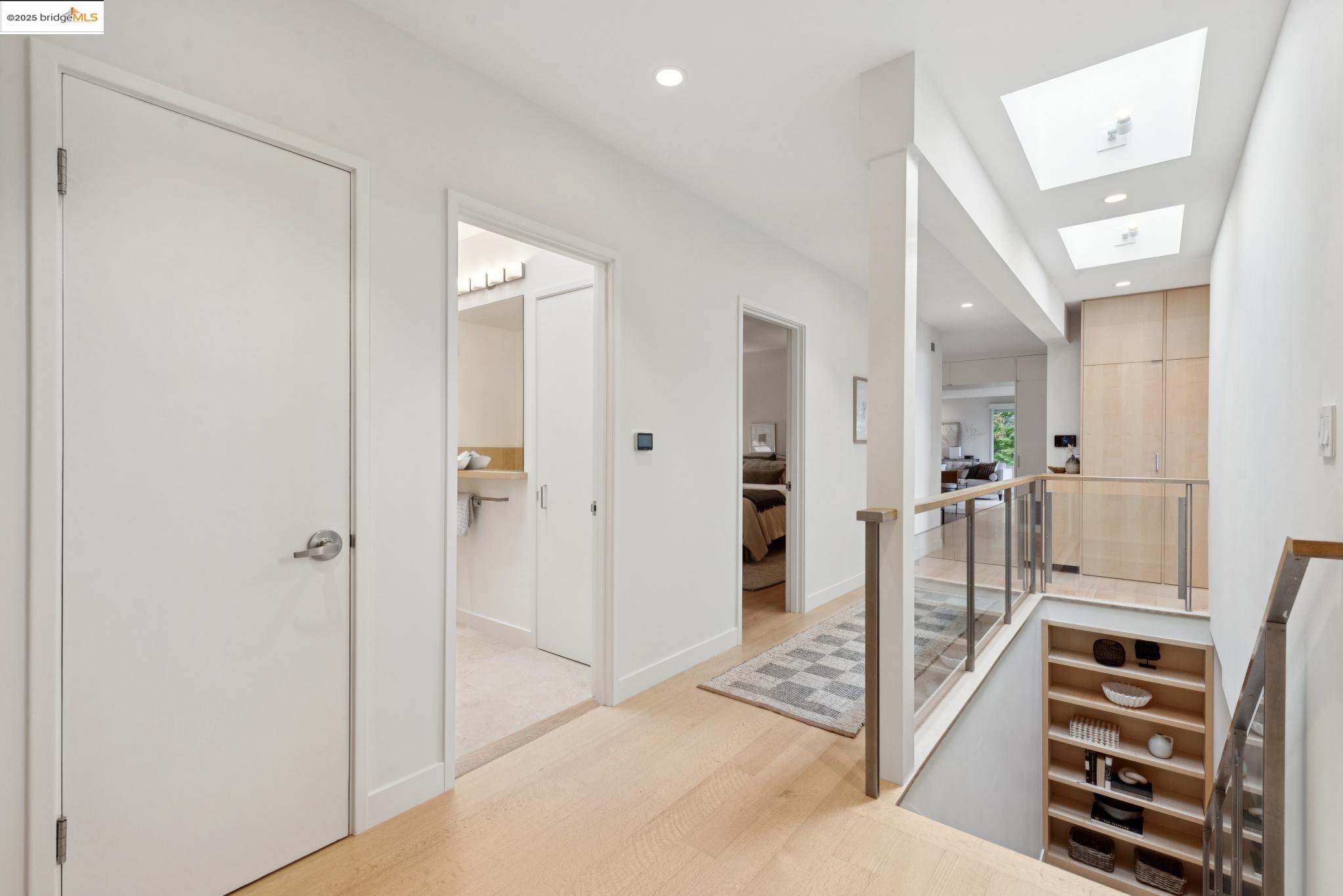 Detail Gallery Image 32 of 60 For 64 Crest Rd, Piedmont,  CA 94611-3304 - 5 Beds | 4 Baths