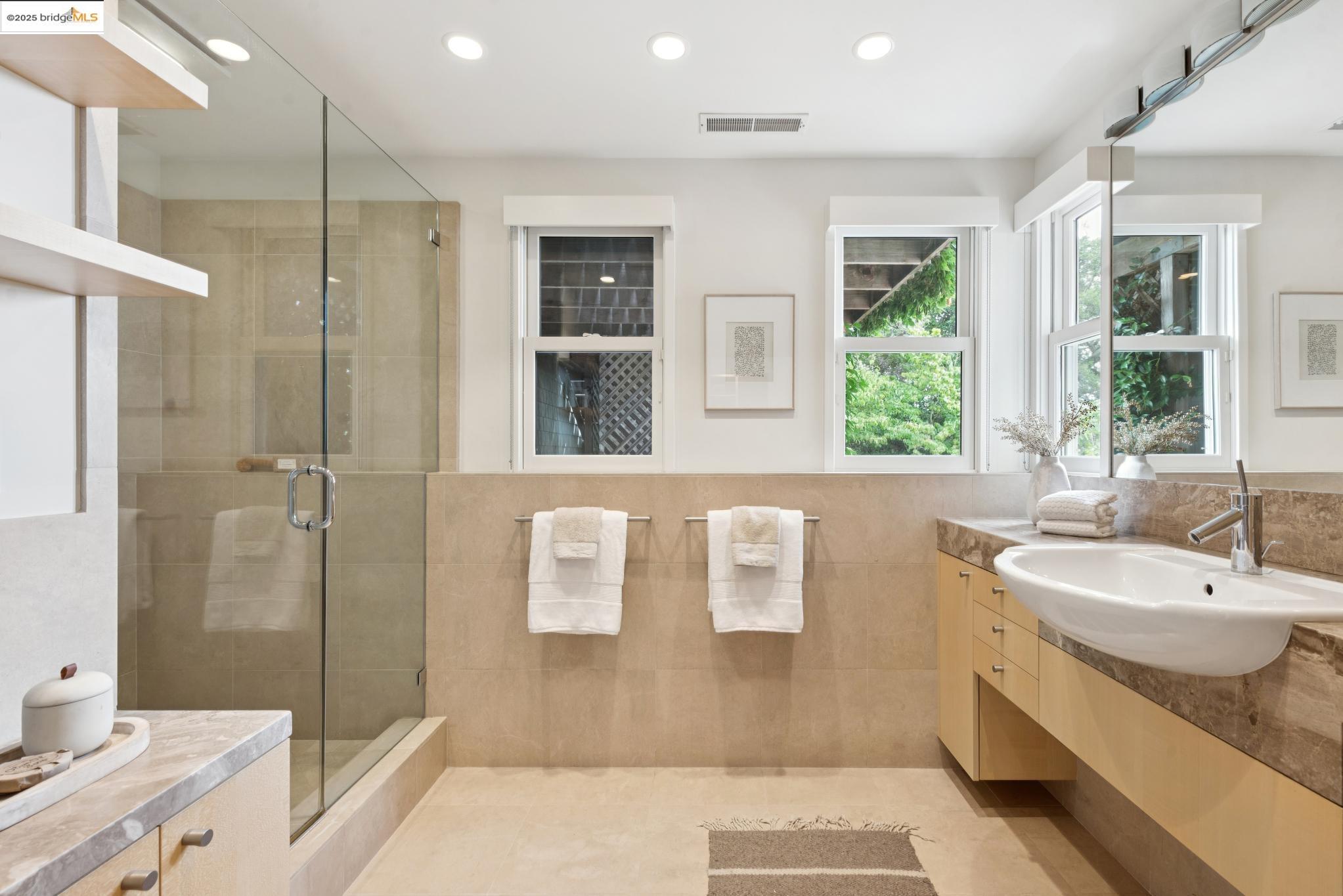 Detail Gallery Image 39 of 60 For 64 Crest Rd, Piedmont,  CA 94611-3304 - 5 Beds | 4 Baths