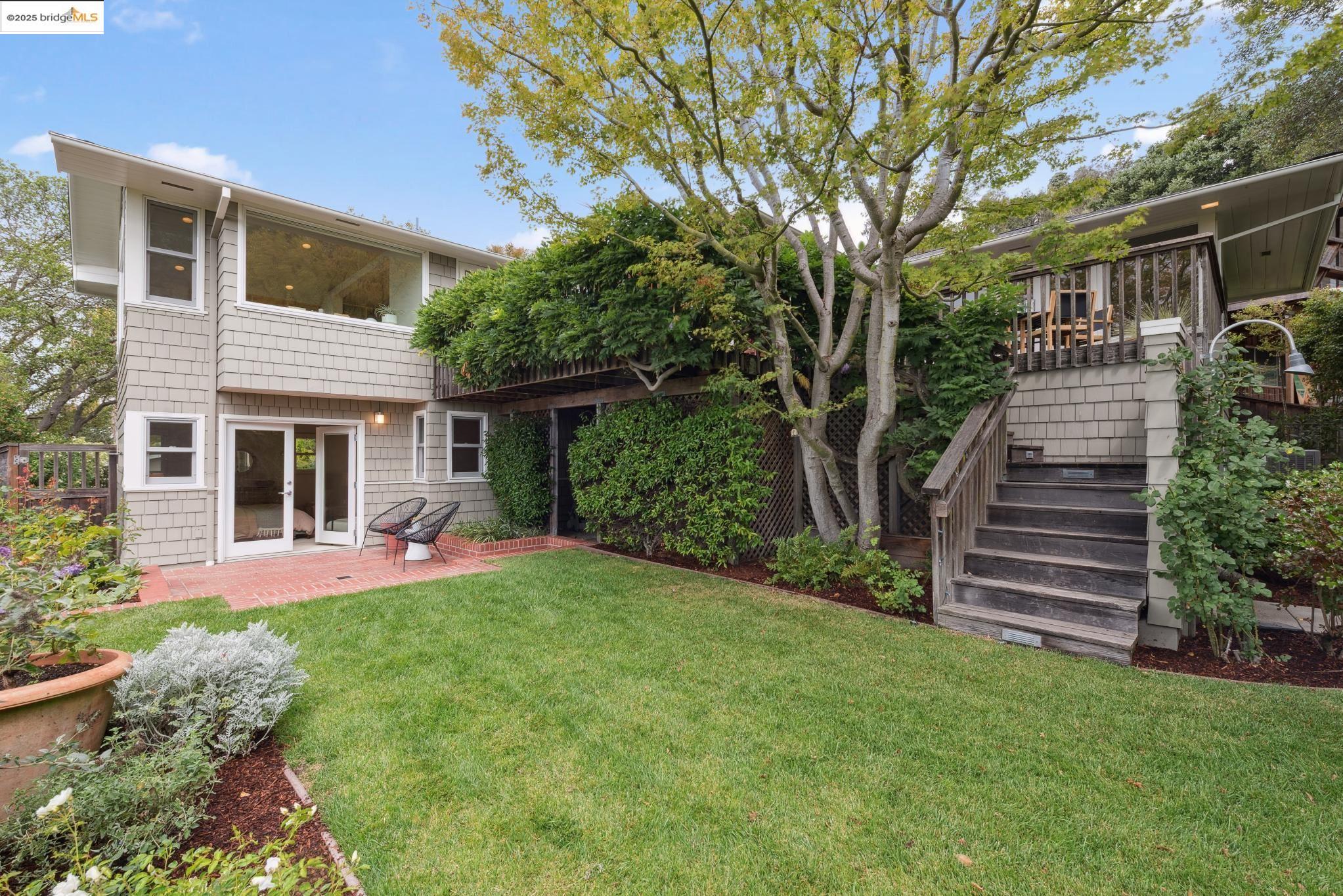 Detail Gallery Image 50 of 60 For 64 Crest Rd, Piedmont,  CA 94611-3304 - 5 Beds | 4 Baths
