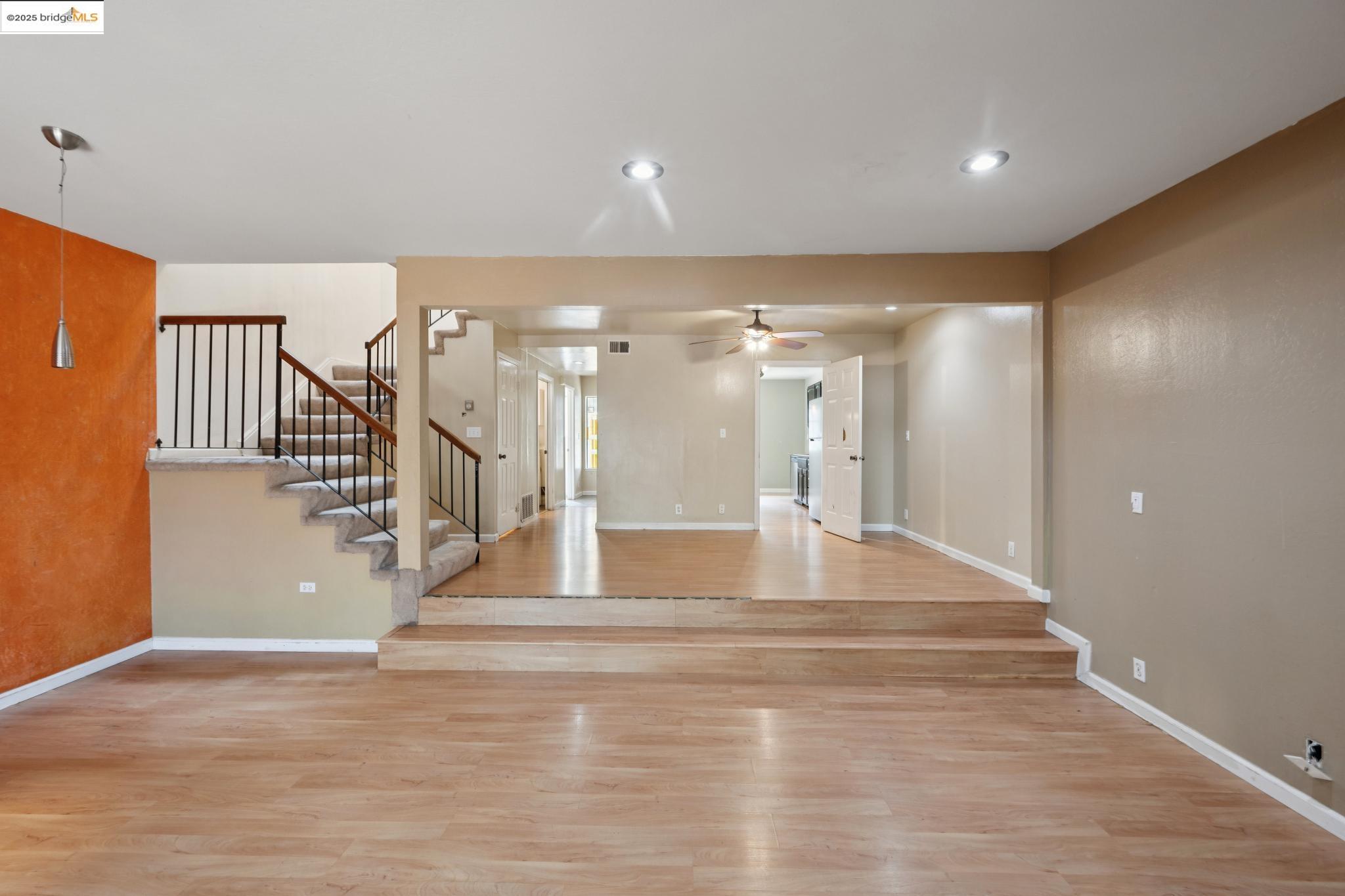 Photo #13: 41111187 Listing: Photo #13