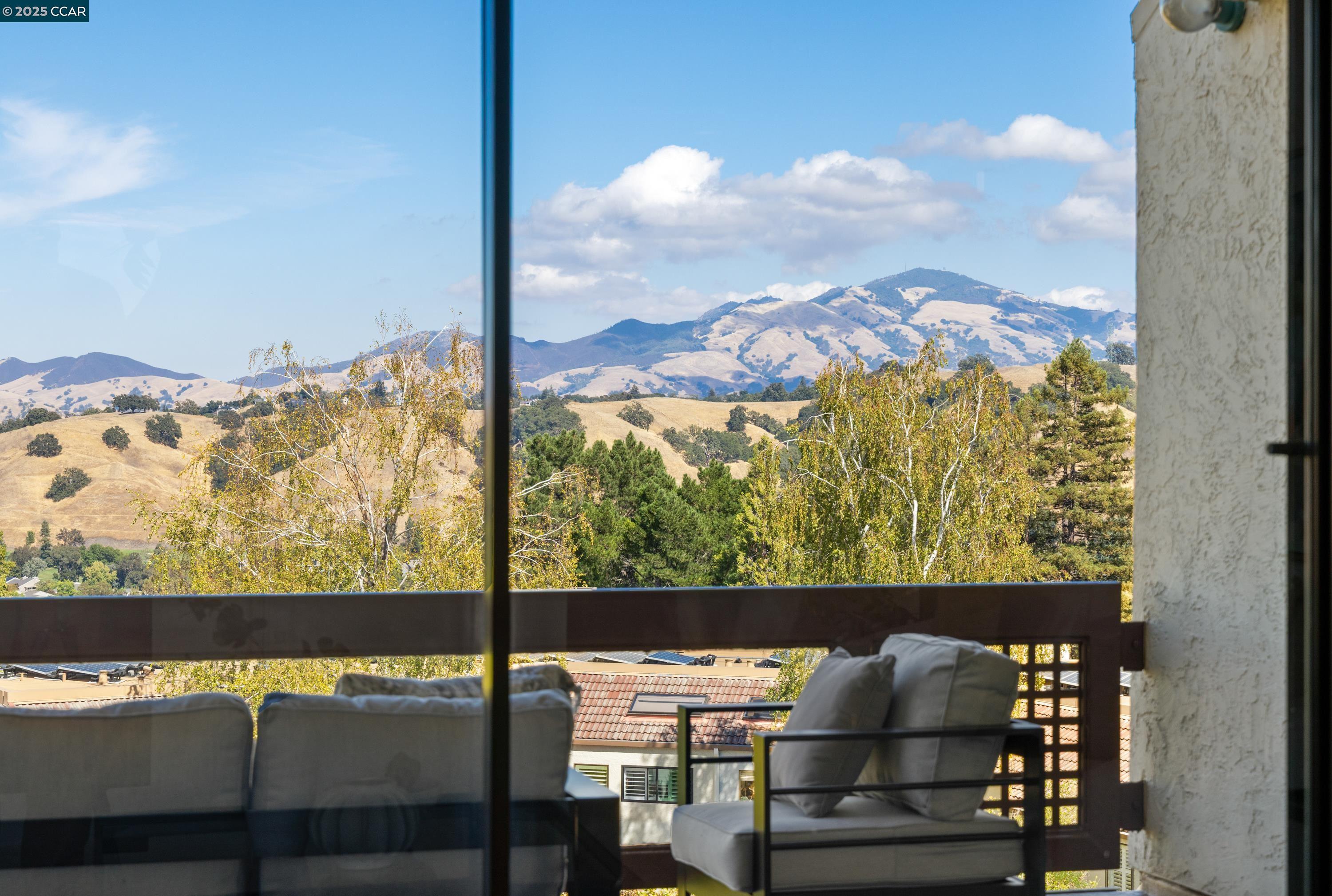Photo #3: 41111188 Listing 