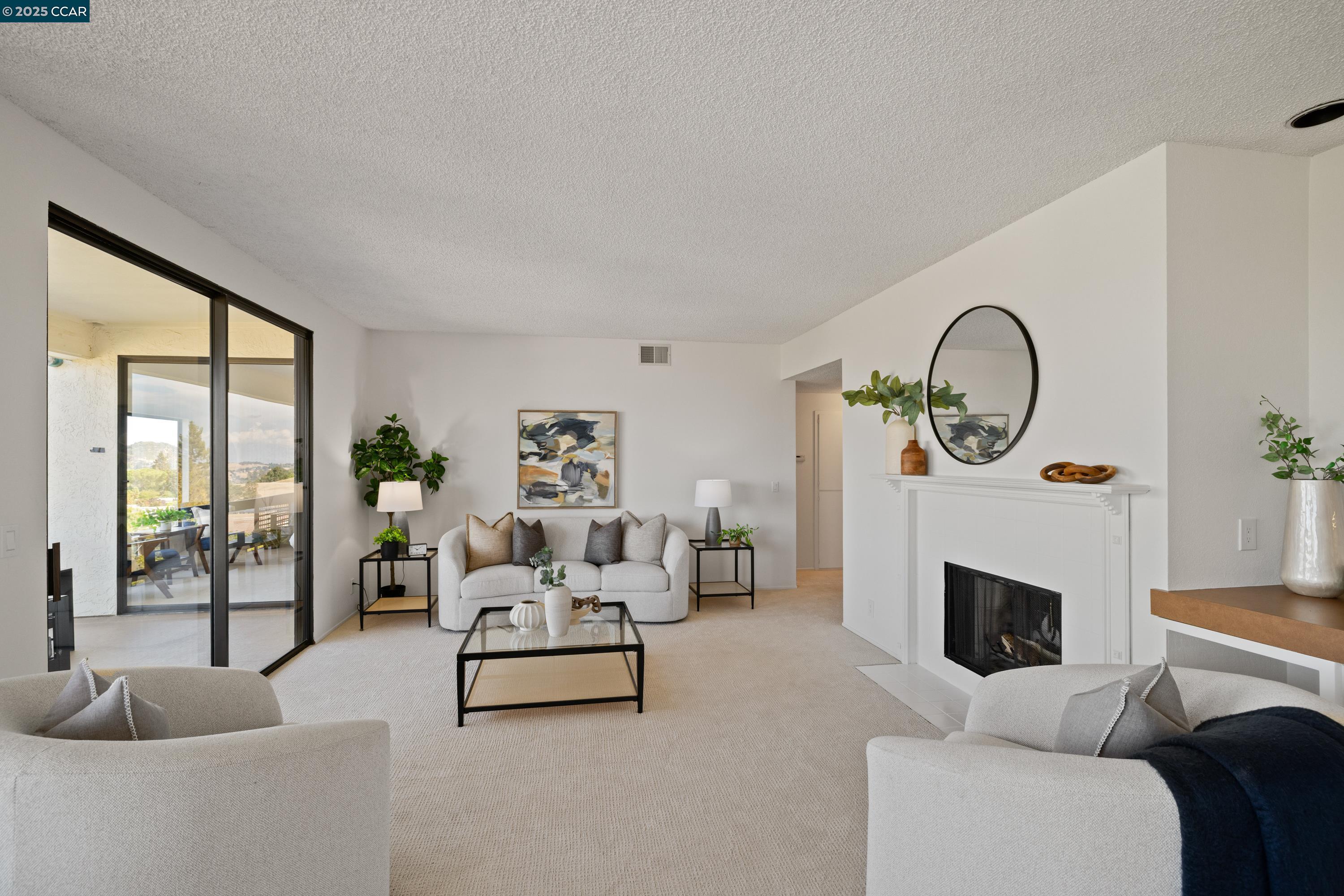 Photo #4: 41111188 Listing 