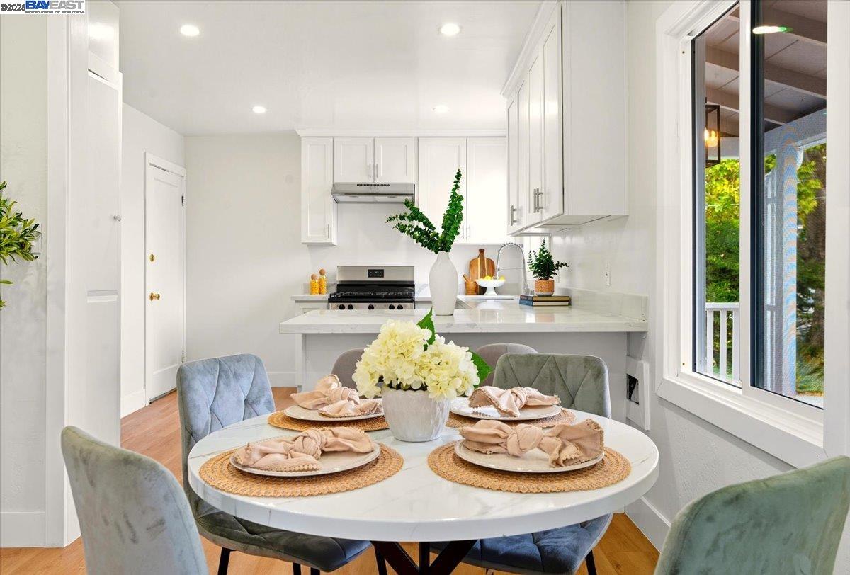 Detail Gallery Image 14 of 24 For 1531 136th Ave, San Leandro,  CA 94578 - 2 Beds | 1/1 Baths