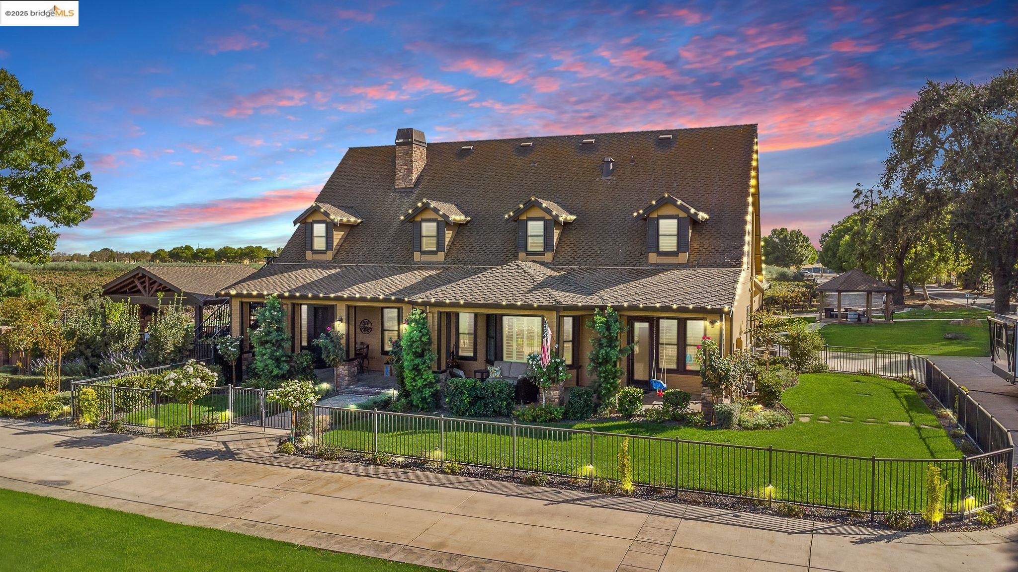 Detail Gallery Image 2 of 60 For 3501 Byer Road, Byron,  CA 94514 - 4 Beds | 4 Baths