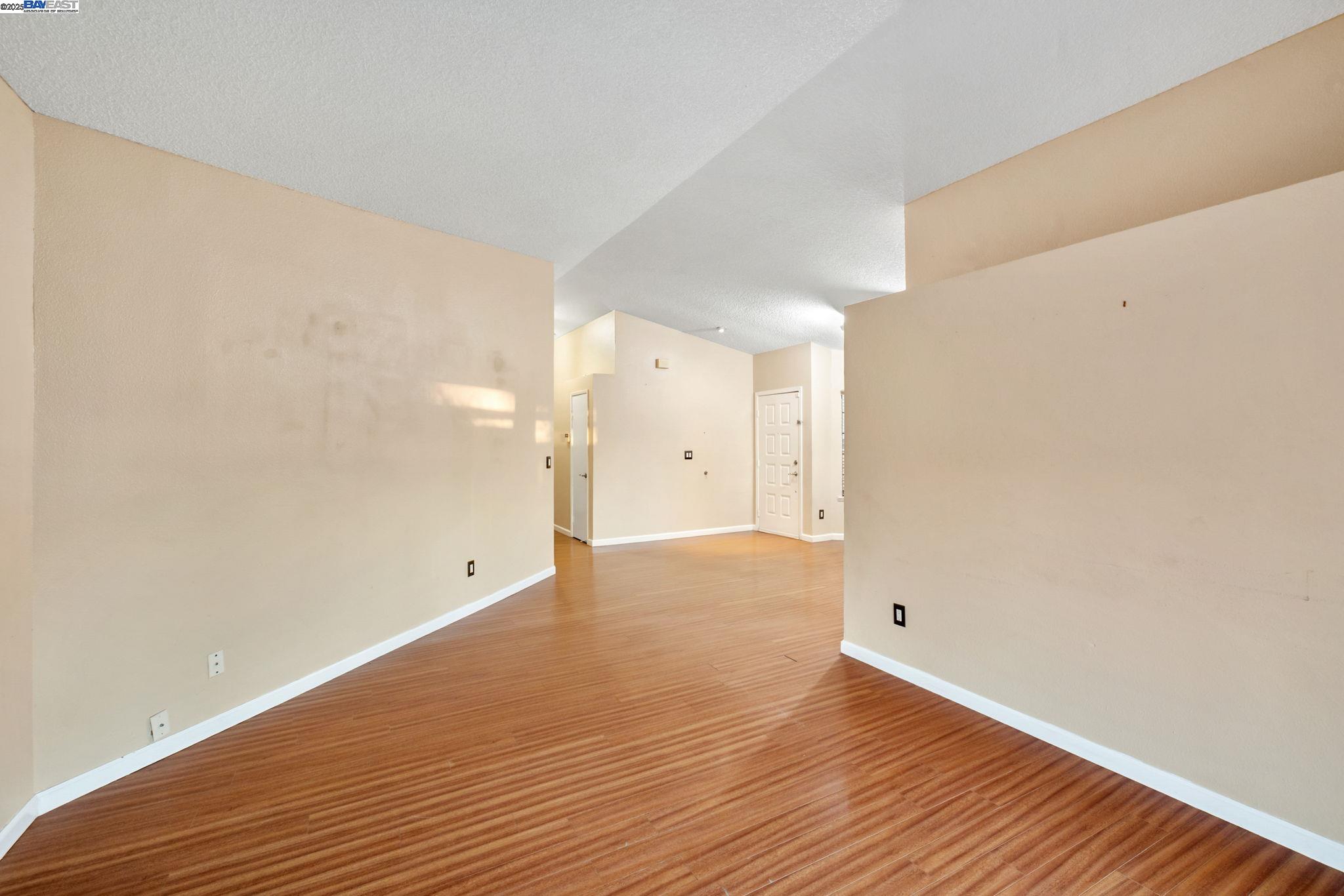 Detail Gallery Image 29 of 44 For 2116 Willow Ave, Antioch,  CA 94509 - 3 Beds | 2 Baths