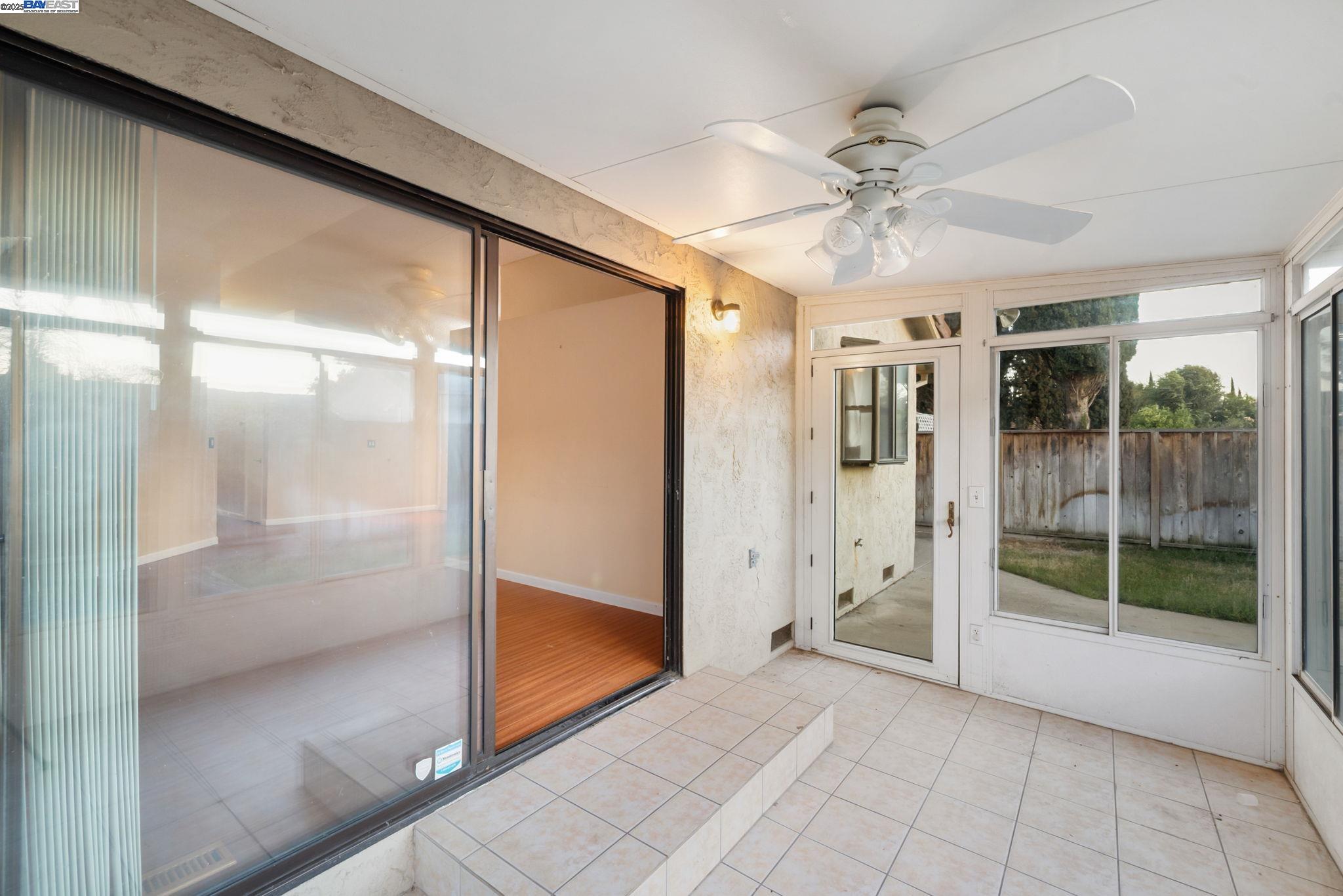 Detail Gallery Image 31 of 44 For 2116 Willow Ave, Antioch,  CA 94509 - 3 Beds | 2 Baths
