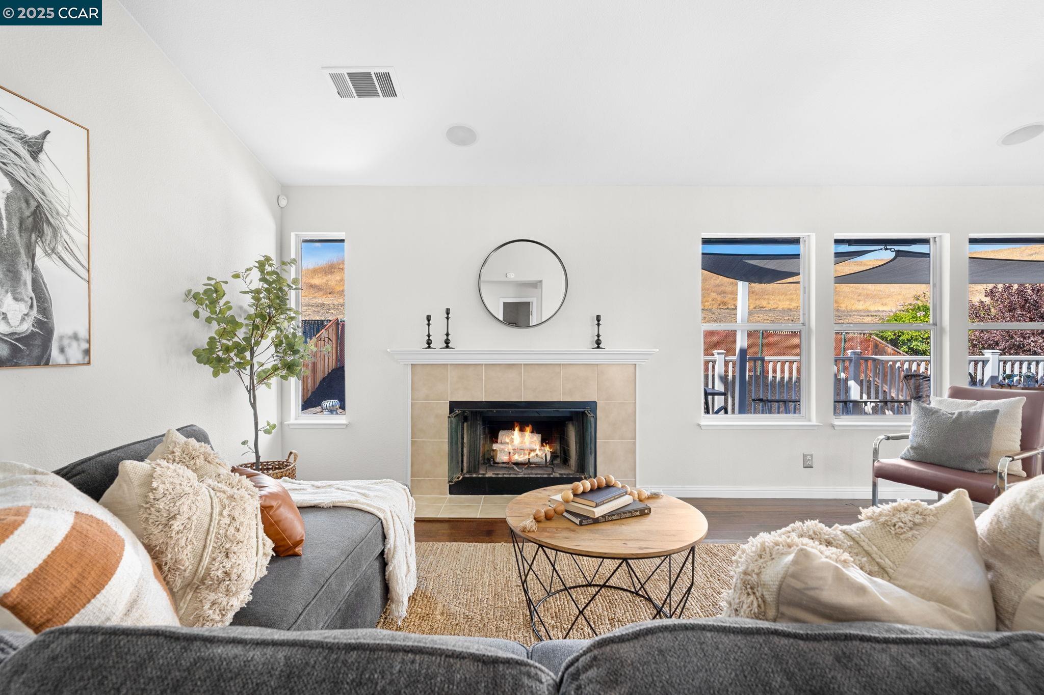 Detail Gallery Image 14 of 50 For 2387 Whitetail Dr, Antioch,  CA 94531 - 4 Beds | 2/1 Baths