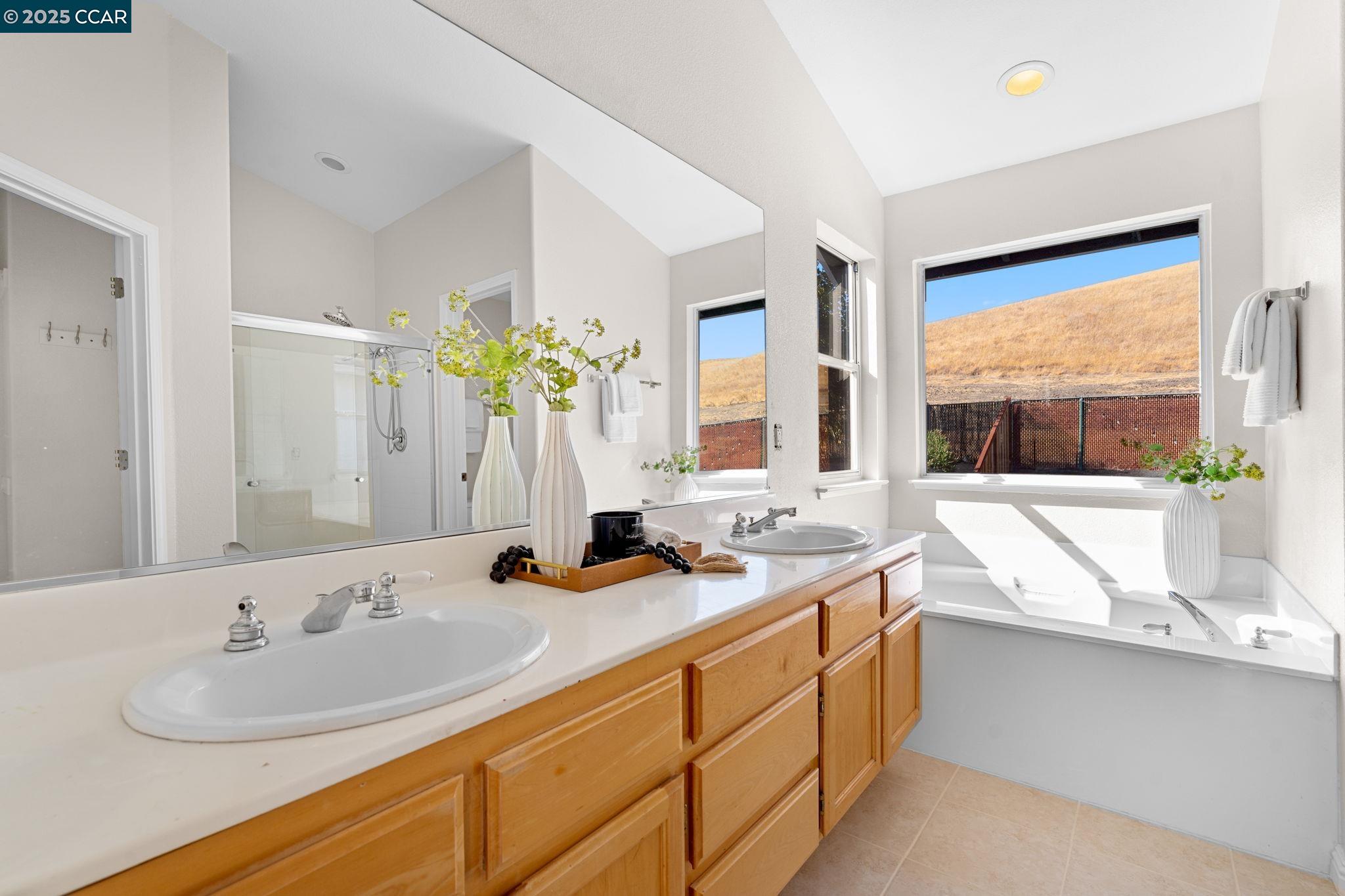 Detail Gallery Image 33 of 50 For 2387 Whitetail Dr, Antioch,  CA 94531 - 4 Beds | 2/1 Baths