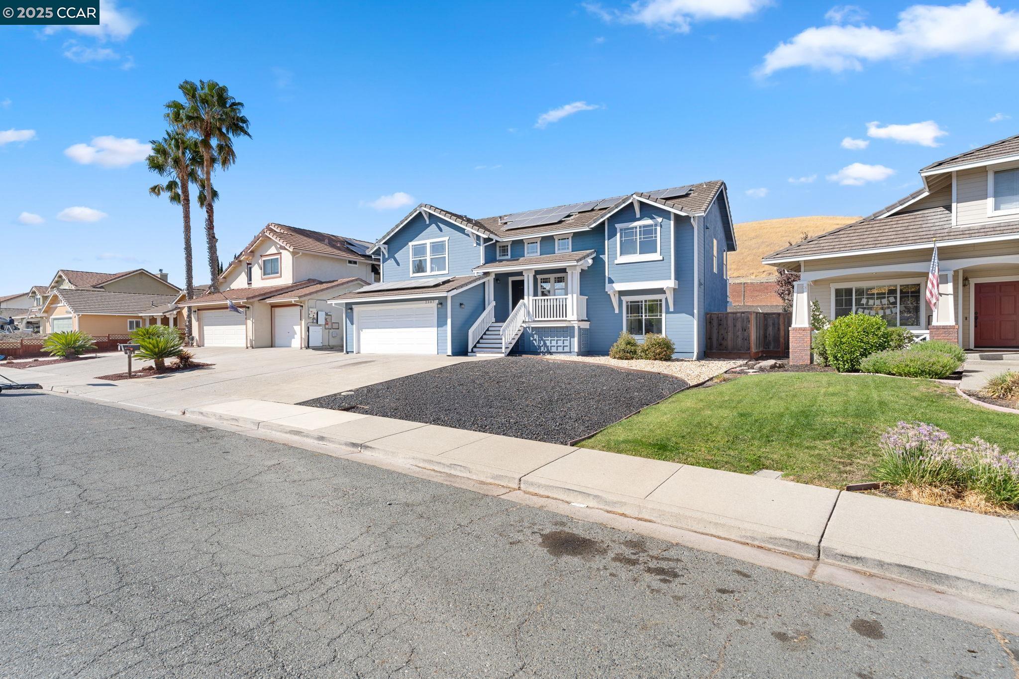 Detail Gallery Image 8 of 50 For 2387 Whitetail Dr, Antioch,  CA 94531 - 4 Beds | 2/1 Baths