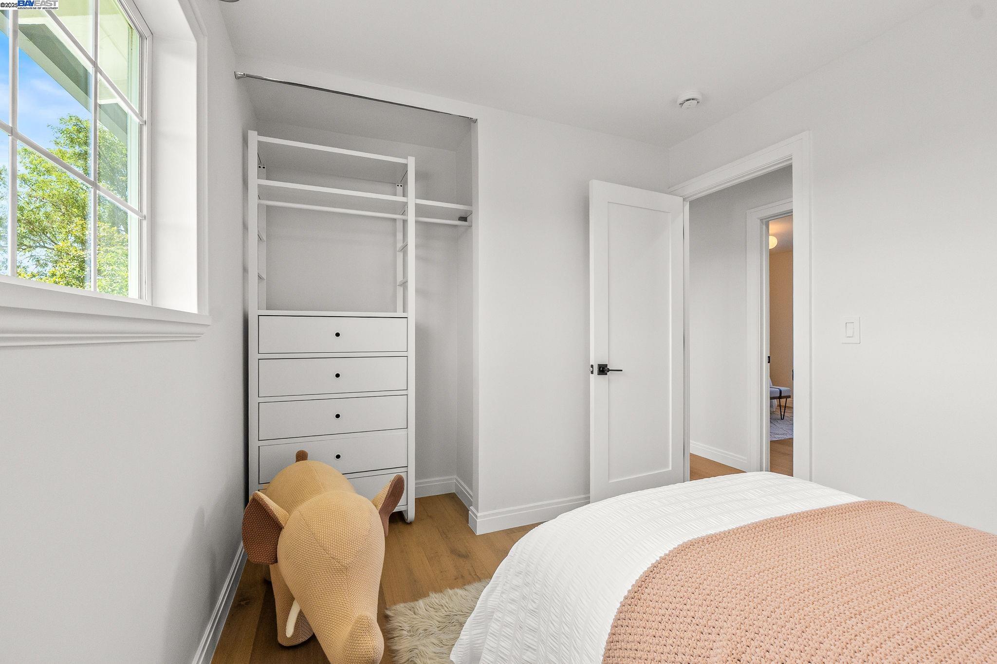 Detail Gallery Image 20 of 57 For 7574 Birkdale Dr, Newark,  CA 94560 - 5 Beds | 2/1 Baths