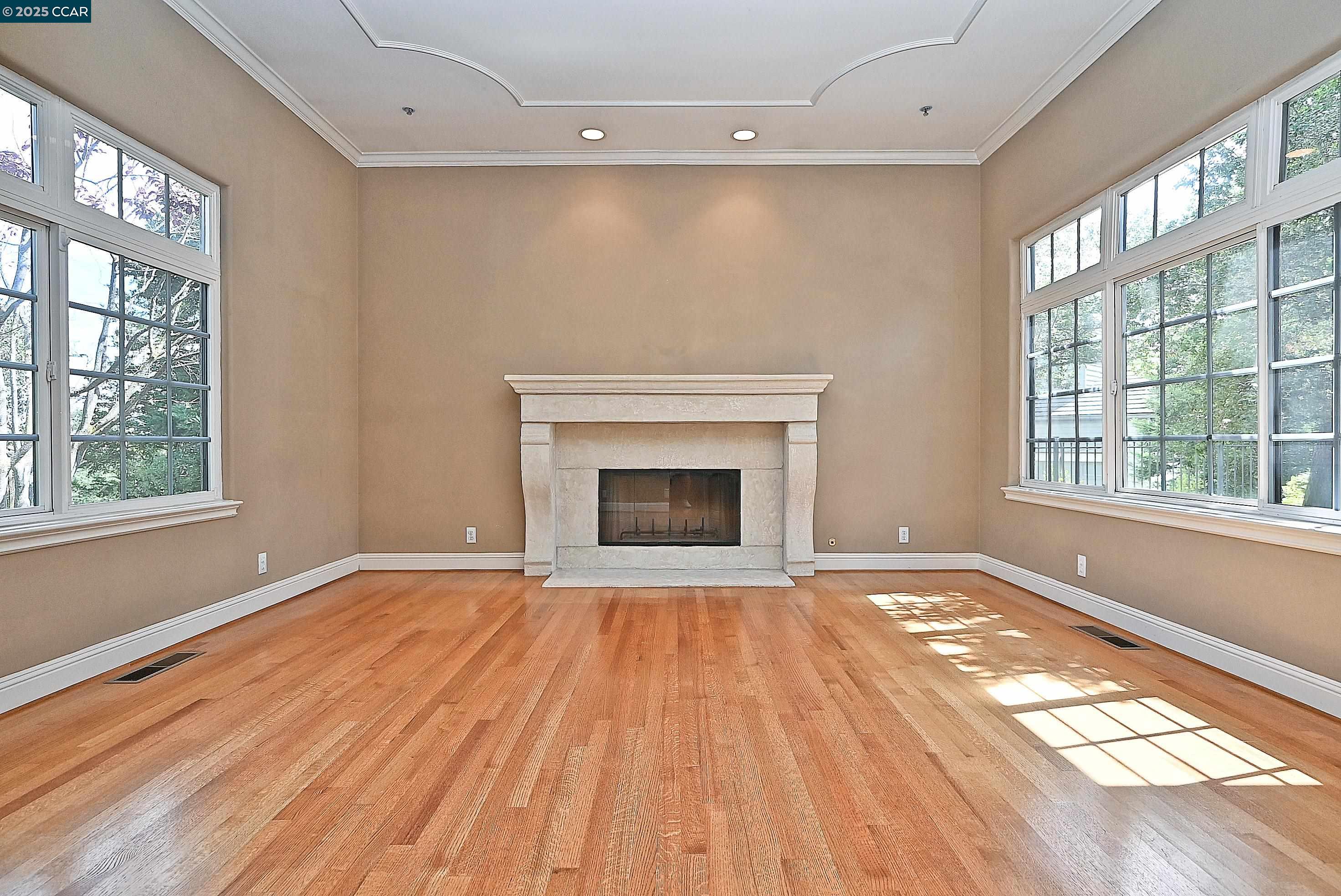 Detail Gallery Image 3 of 24 For 2514 Pomino Way, Pleasanton,  CA 94566 - 4 Beds | 3/1 Baths