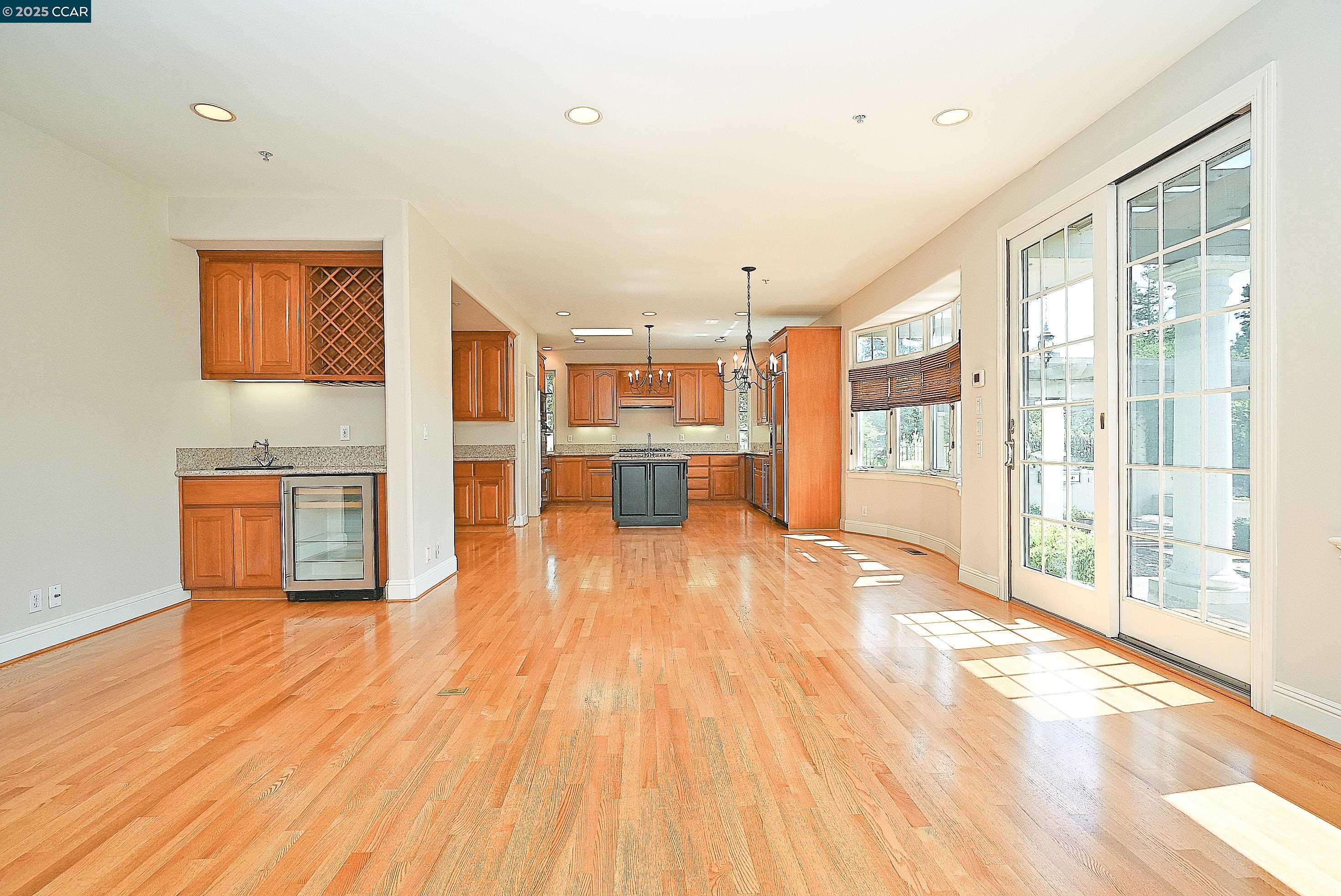 Detail Gallery Image 4 of 24 For 2514 Pomino Way, Pleasanton,  CA 94566 - 4 Beds | 3/1 Baths