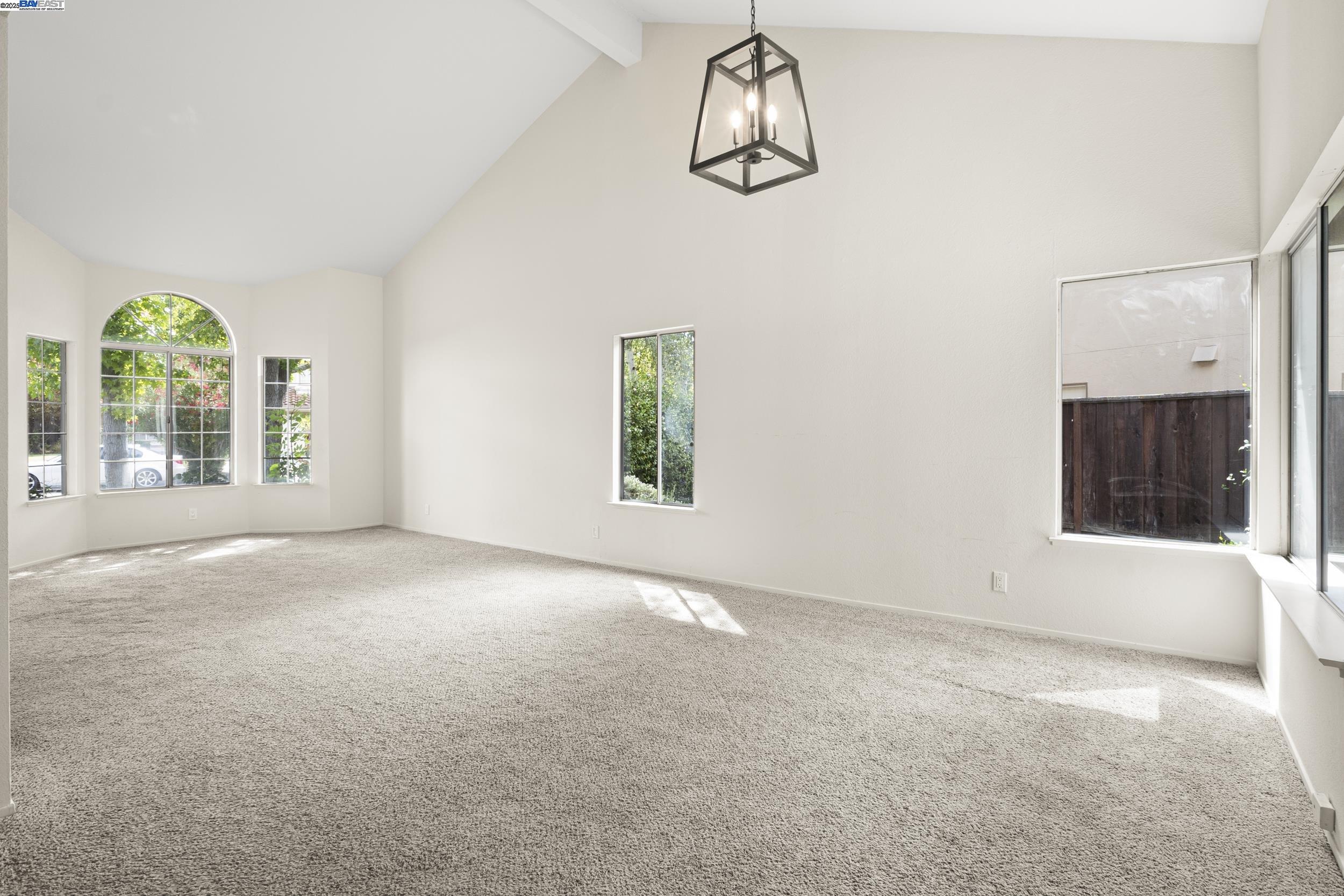 Detail Gallery Image 18 of 42 For 1718 Nursery Way, Pleasanton,  CA 94588 - 3 Beds | 2/1 Baths