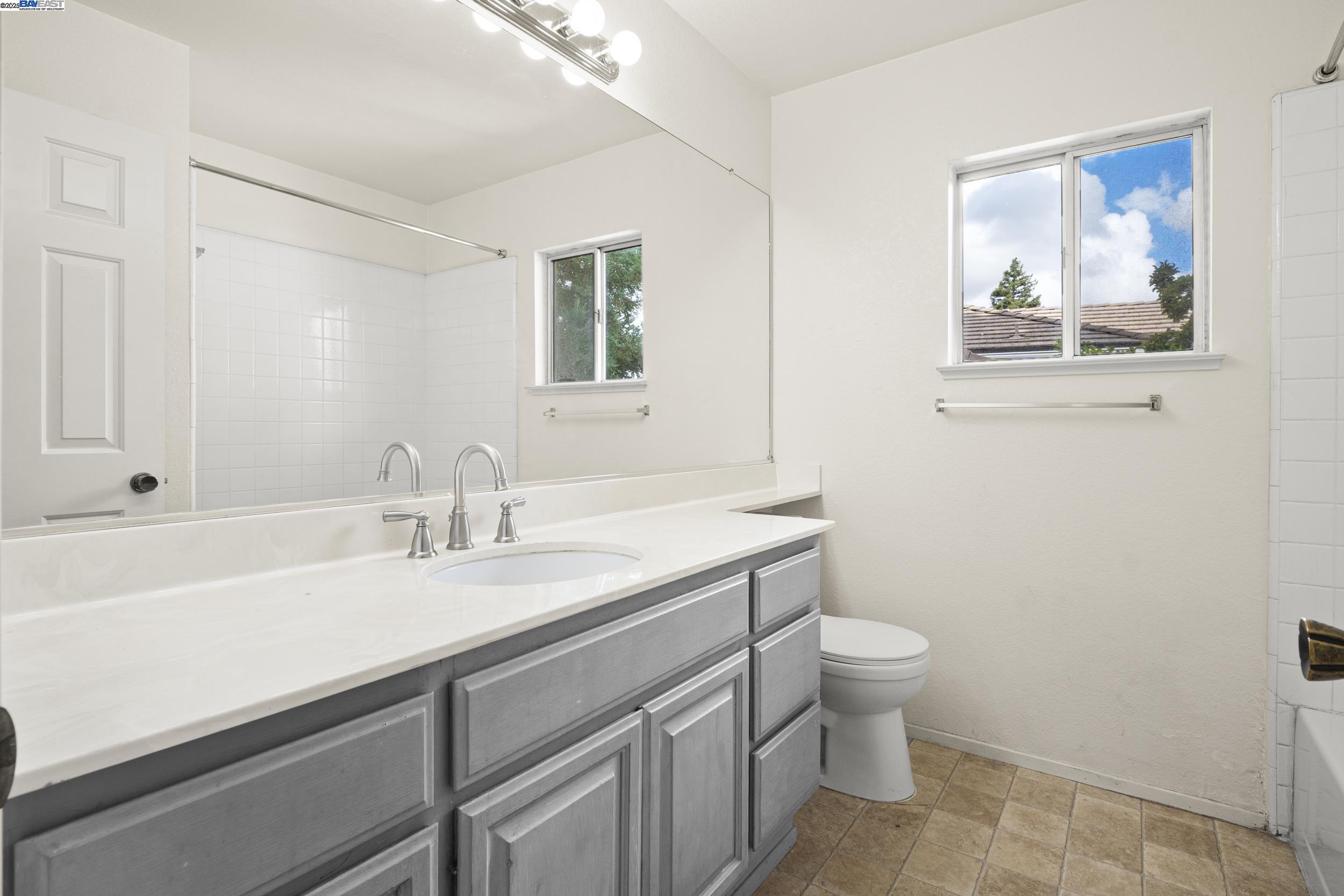 Detail Gallery Image 26 of 42 For 1718 Nursery Way, Pleasanton,  CA 94588 - 3 Beds | 2/1 Baths