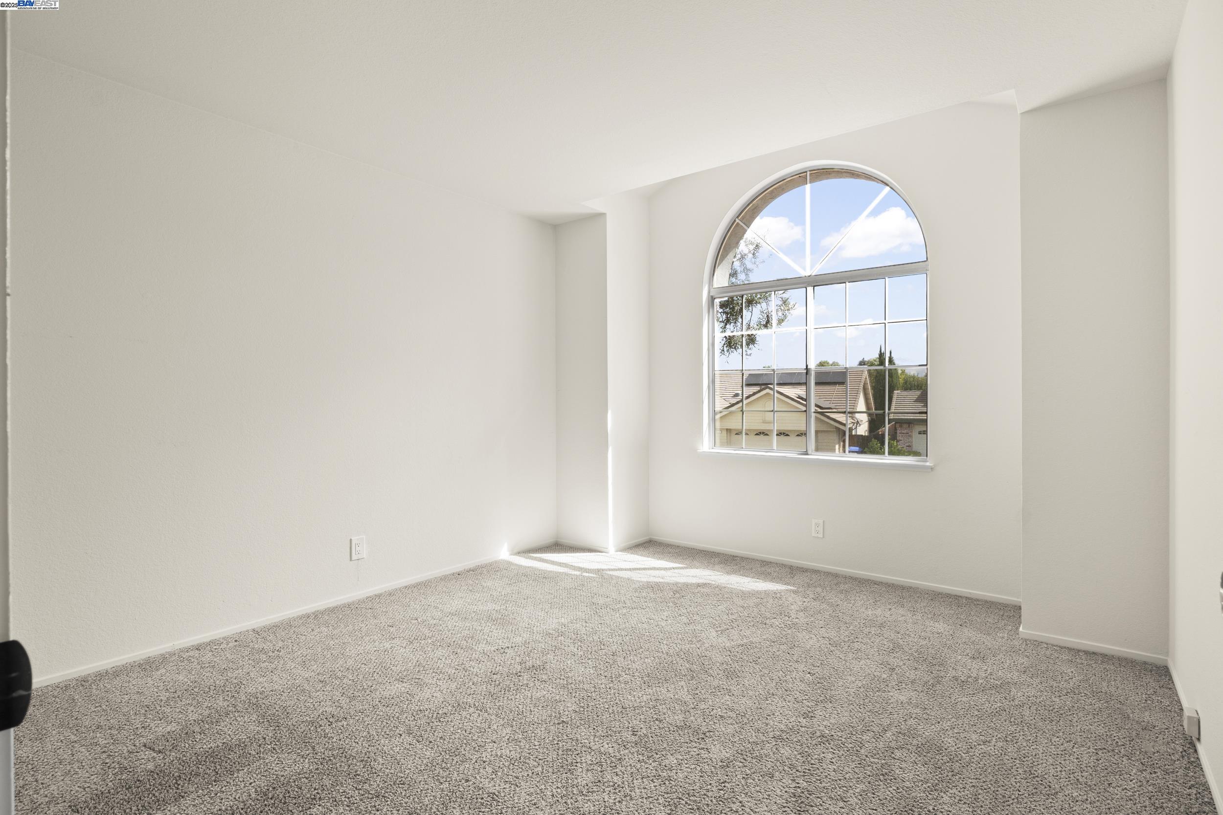 Detail Gallery Image 27 of 42 For 1718 Nursery Way, Pleasanton,  CA 94588 - 3 Beds | 2/1 Baths
