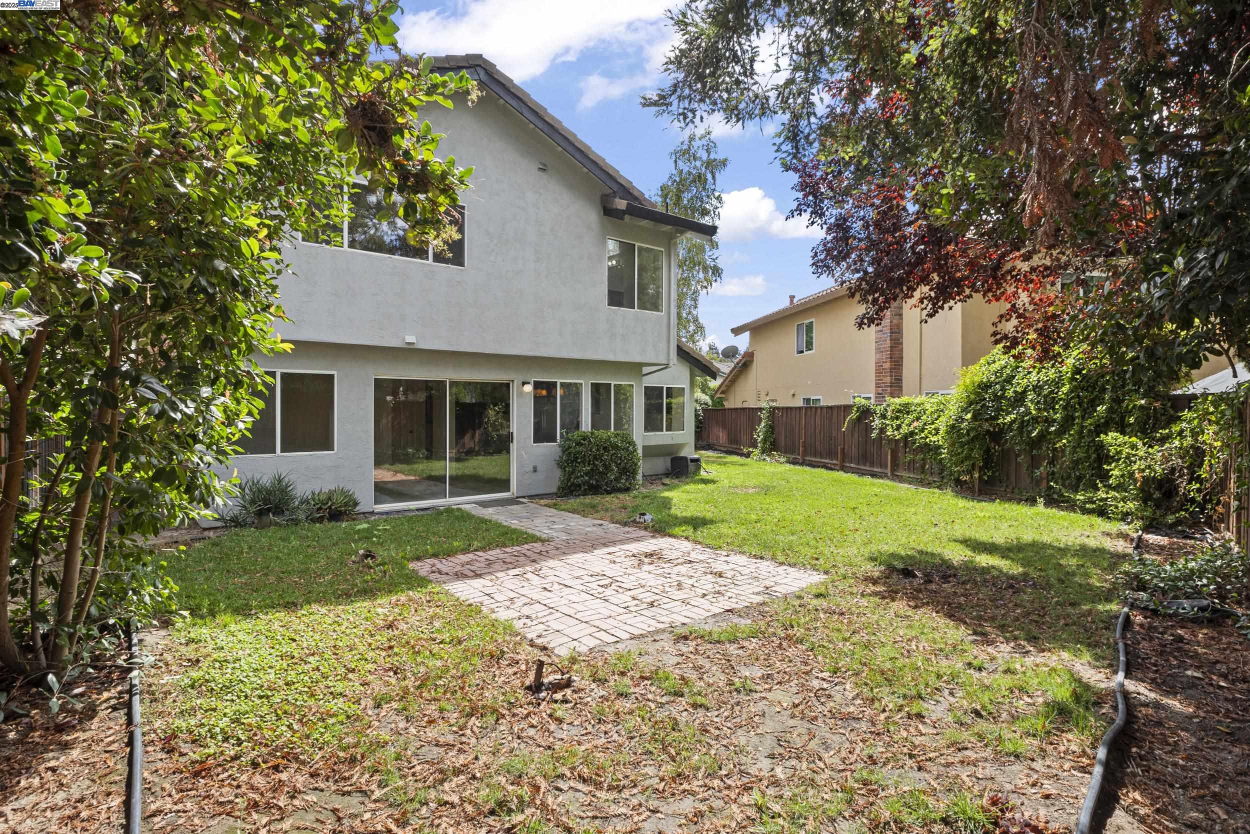 Detail Gallery Image 32 of 42 For 1718 Nursery Way, Pleasanton,  CA 94588 - 3 Beds | 2/1 Baths
