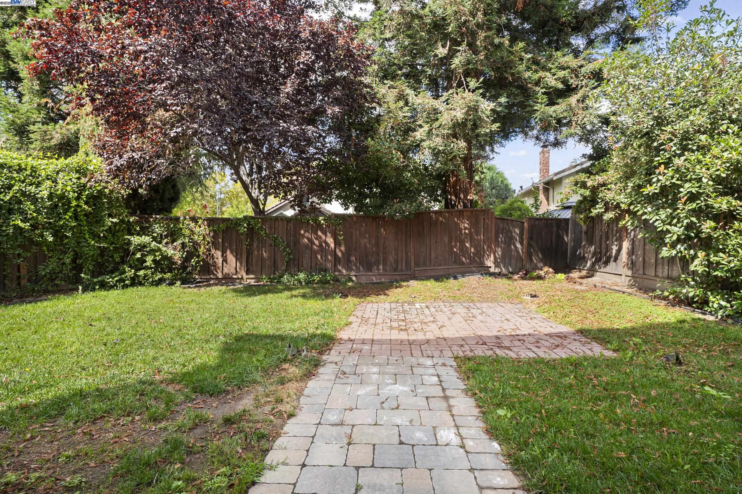 Detail Gallery Image 33 of 42 For 1718 Nursery Way, Pleasanton,  CA 94588 - 3 Beds | 2/1 Baths