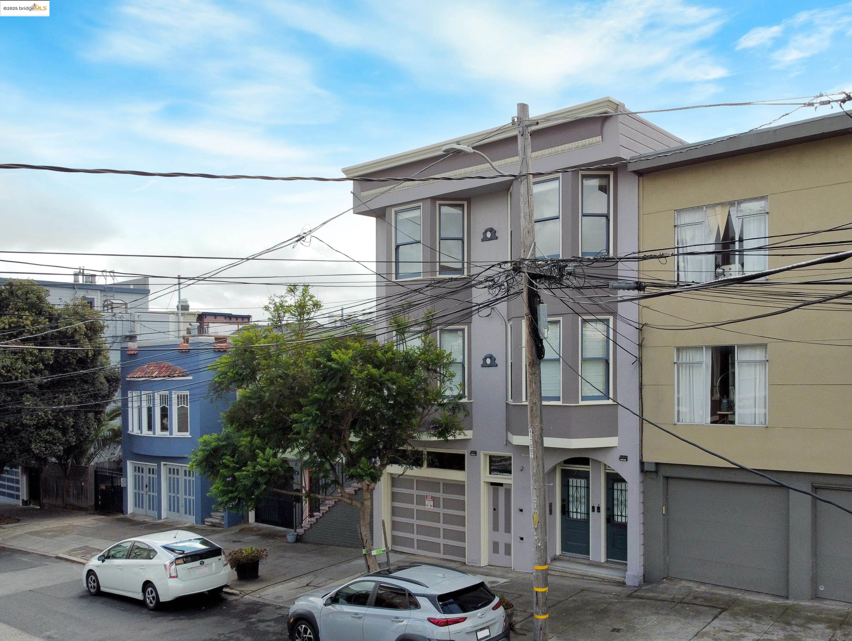 Detail Gallery Image 24 of 26 For 7 Elizabeth St a,  San Francisco,  CA 94110 - 3 Beds | 2 Baths