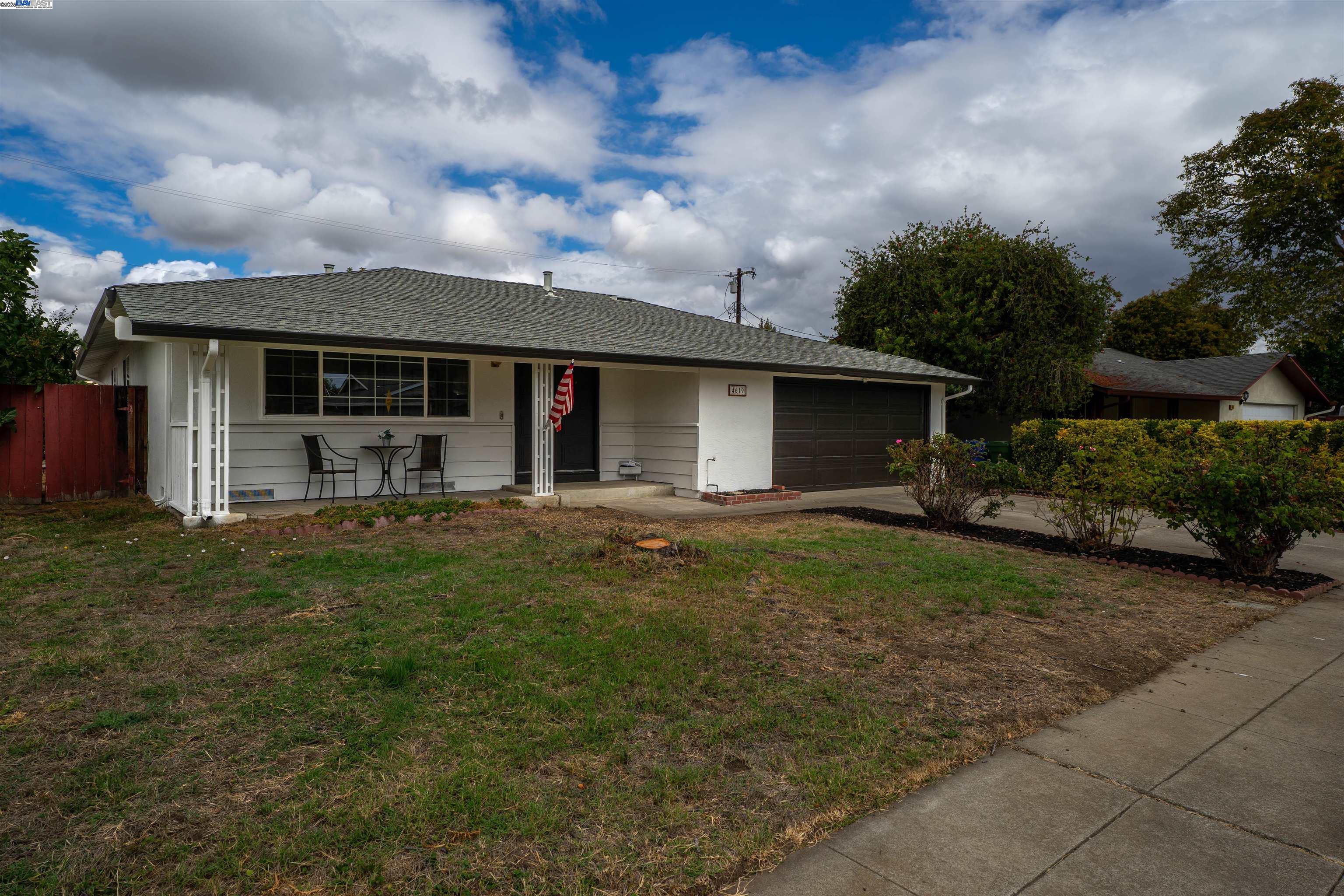 Detail Gallery Image 2 of 43 For 4619 Victoria Ave, Fremont,  CA 94538 - 4 Beds | 2 Baths