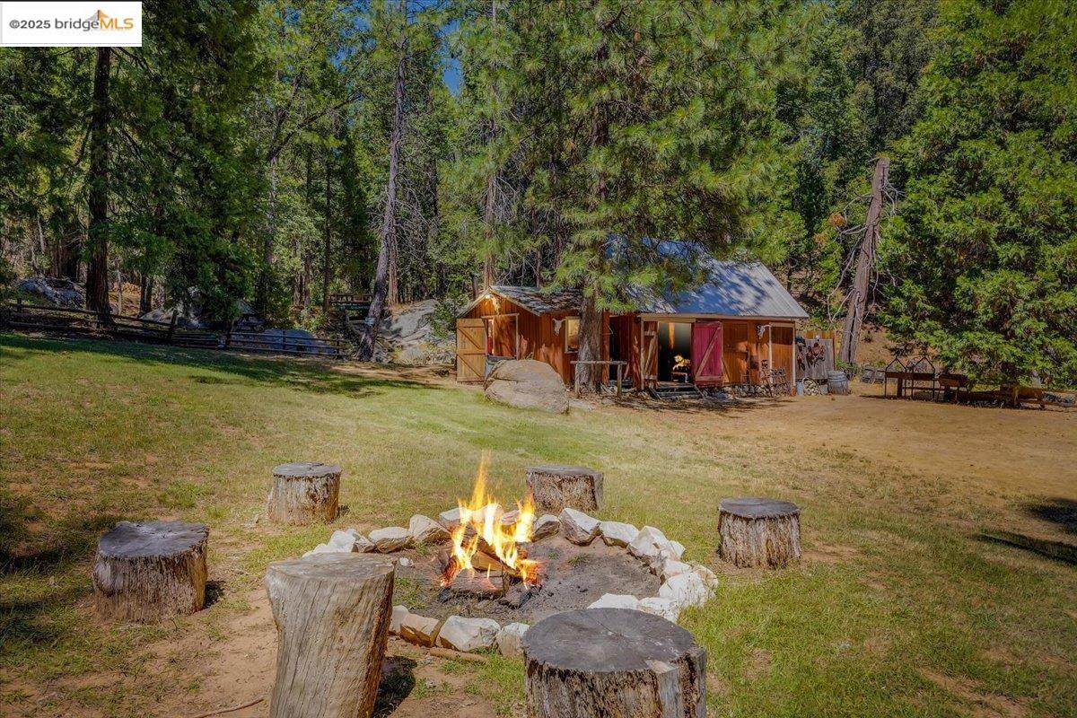 Detail Gallery Image 29 of 39 For 22732 Middle Camp Rd, Sonora,  CA 95370 - – Beds | – Baths