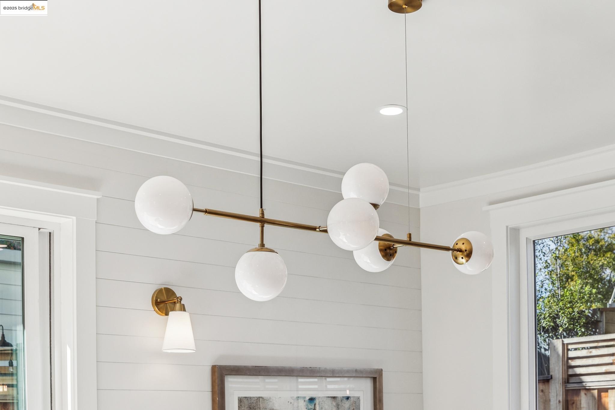 Detail Gallery Image 22 of 46 For 2310 Eighth St, Berkeley,  CA 94710 - 4 Beds | 3 Baths