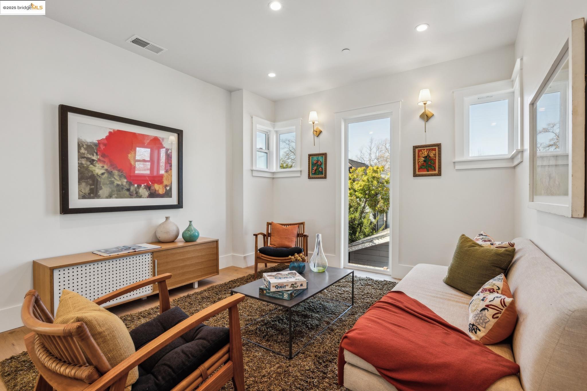 Detail Gallery Image 37 of 46 For 2310 Eighth St, Berkeley,  CA 94710 - 4 Beds | 3 Baths