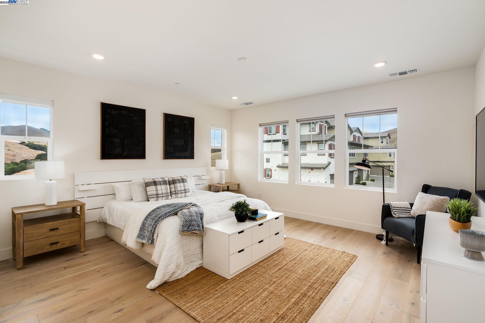 Detail Gallery Image 17 of 60 For 61109 via Vicenza, San Ramon,  CA 94583 - 4 Beds | 3/1 Baths