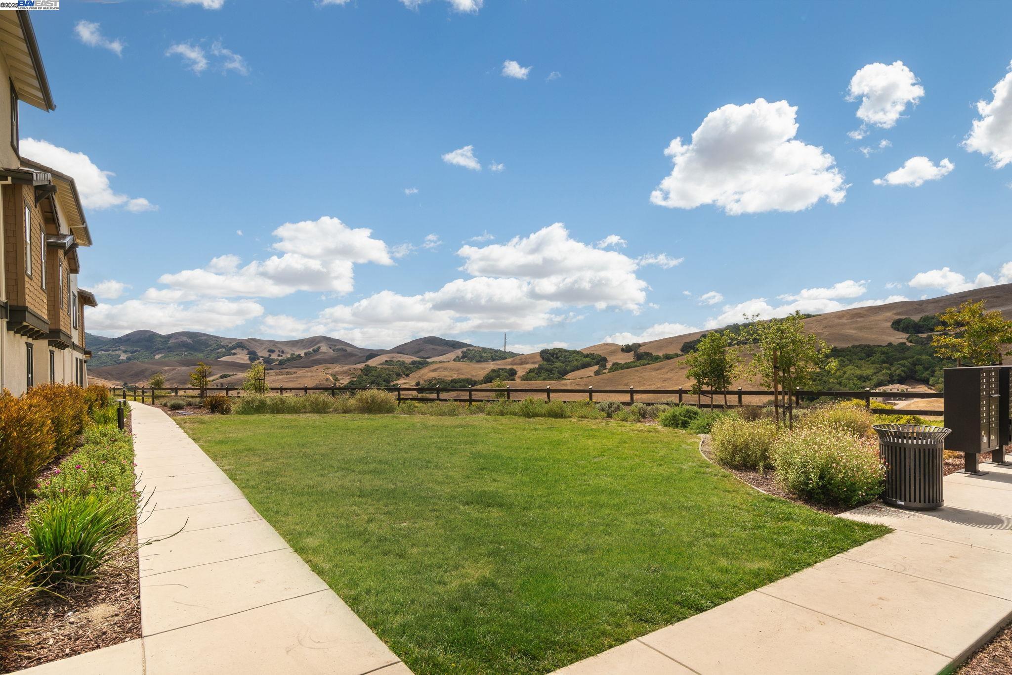 Detail Gallery Image 38 of 60 For 61109 via Vicenza, San Ramon,  CA 94583 - 4 Beds | 3/1 Baths