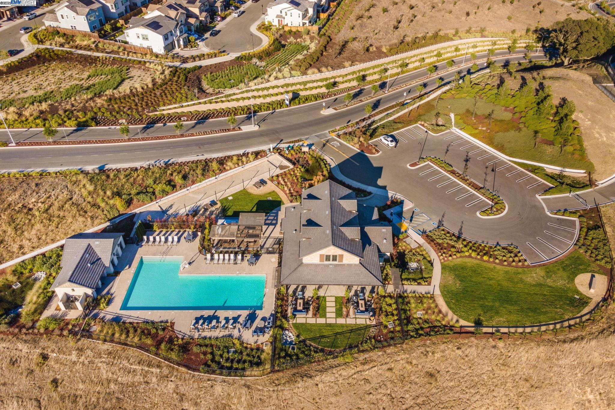 Detail Gallery Image 45 of 60 For 61109 via Vicenza, San Ramon,  CA 94583 - 4 Beds | 3/1 Baths