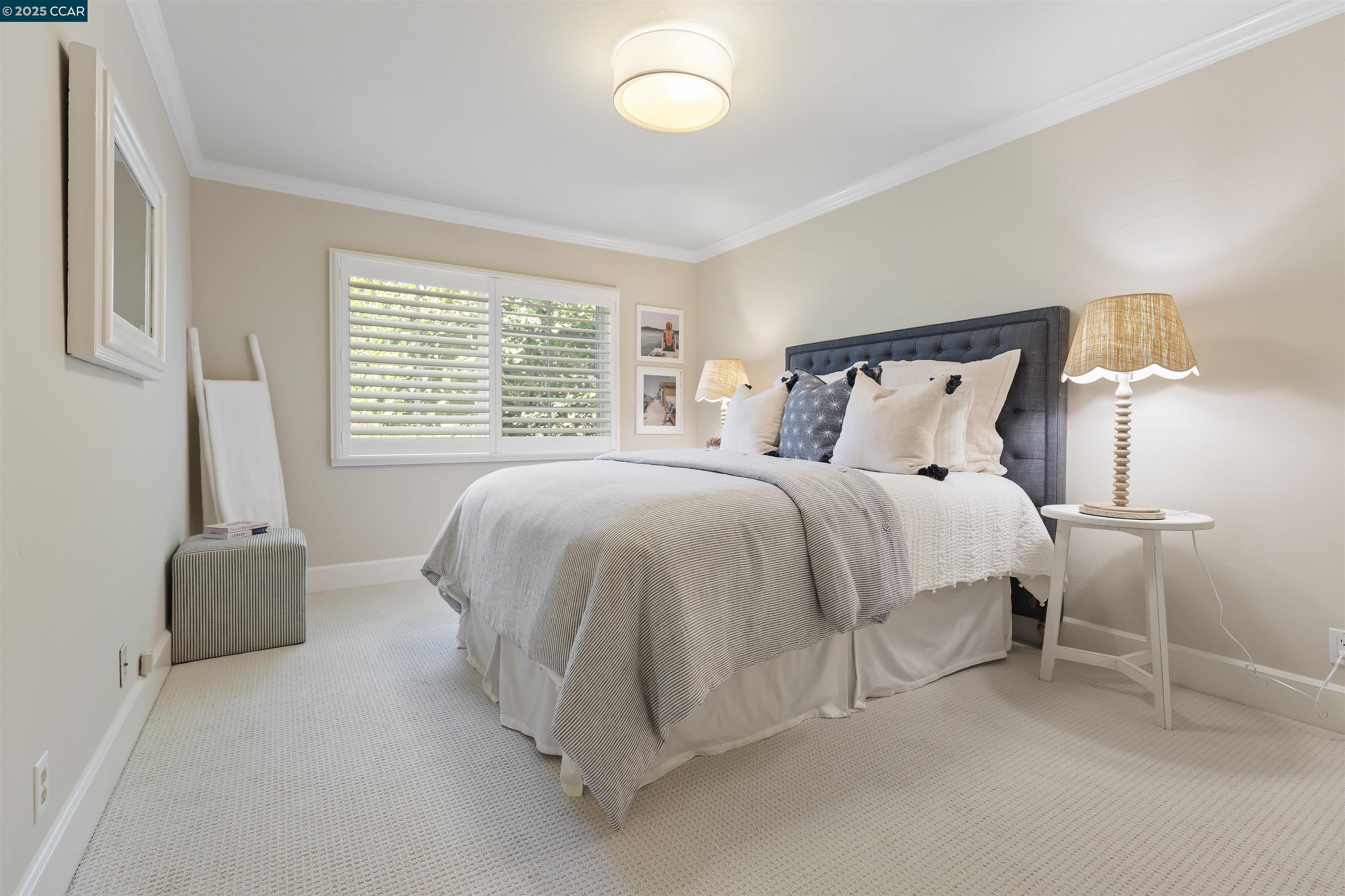 Detail Gallery Image 27 of 47 For 130 Amber Valley Dr, Orinda,  CA 94563 - 5 Beds | 3/1 Baths