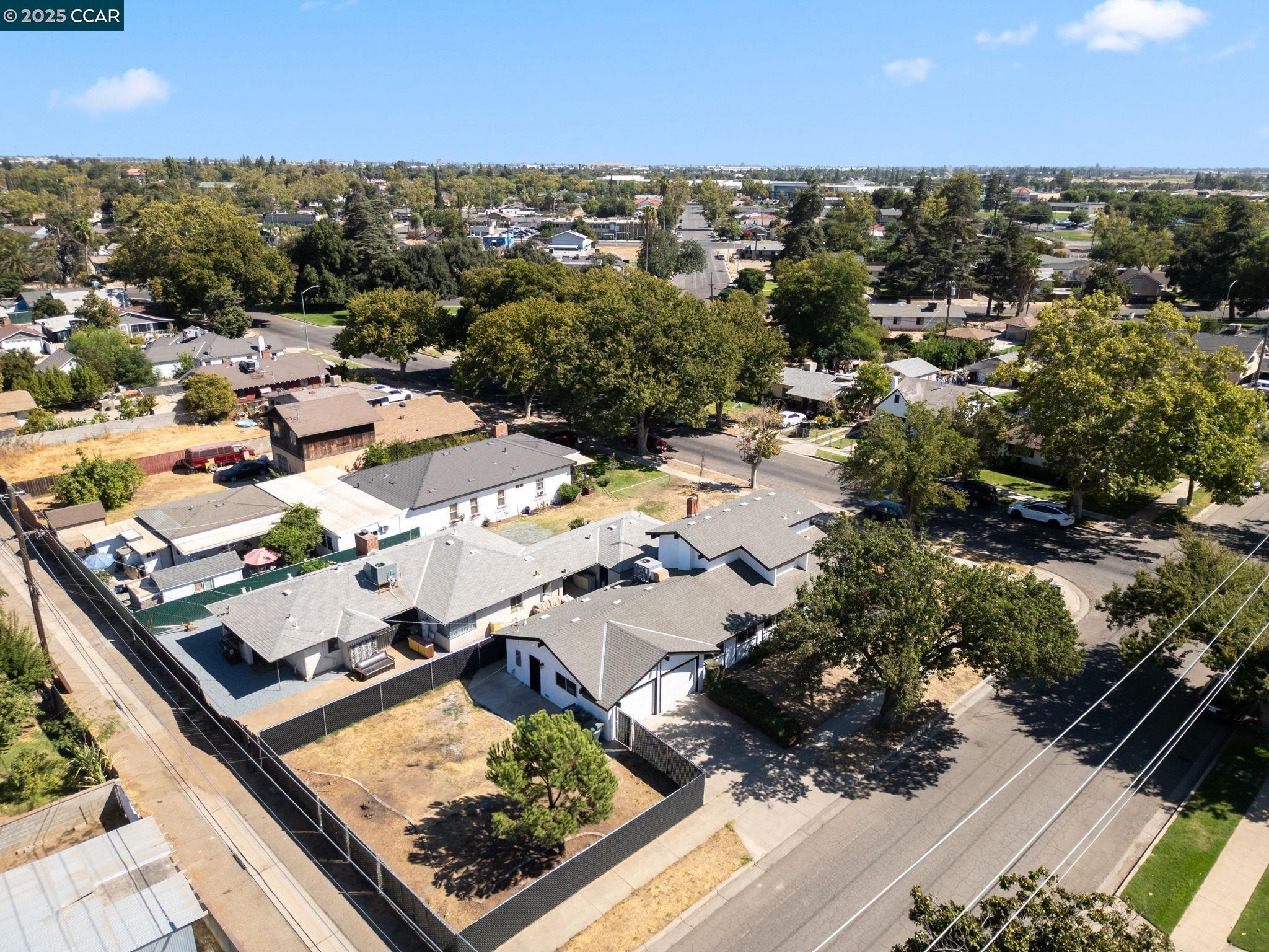 Detail Gallery Image 33 of 42 For 1667 S Plumas St, Fresno,  CA 93706 - 4 Beds | 2 Baths