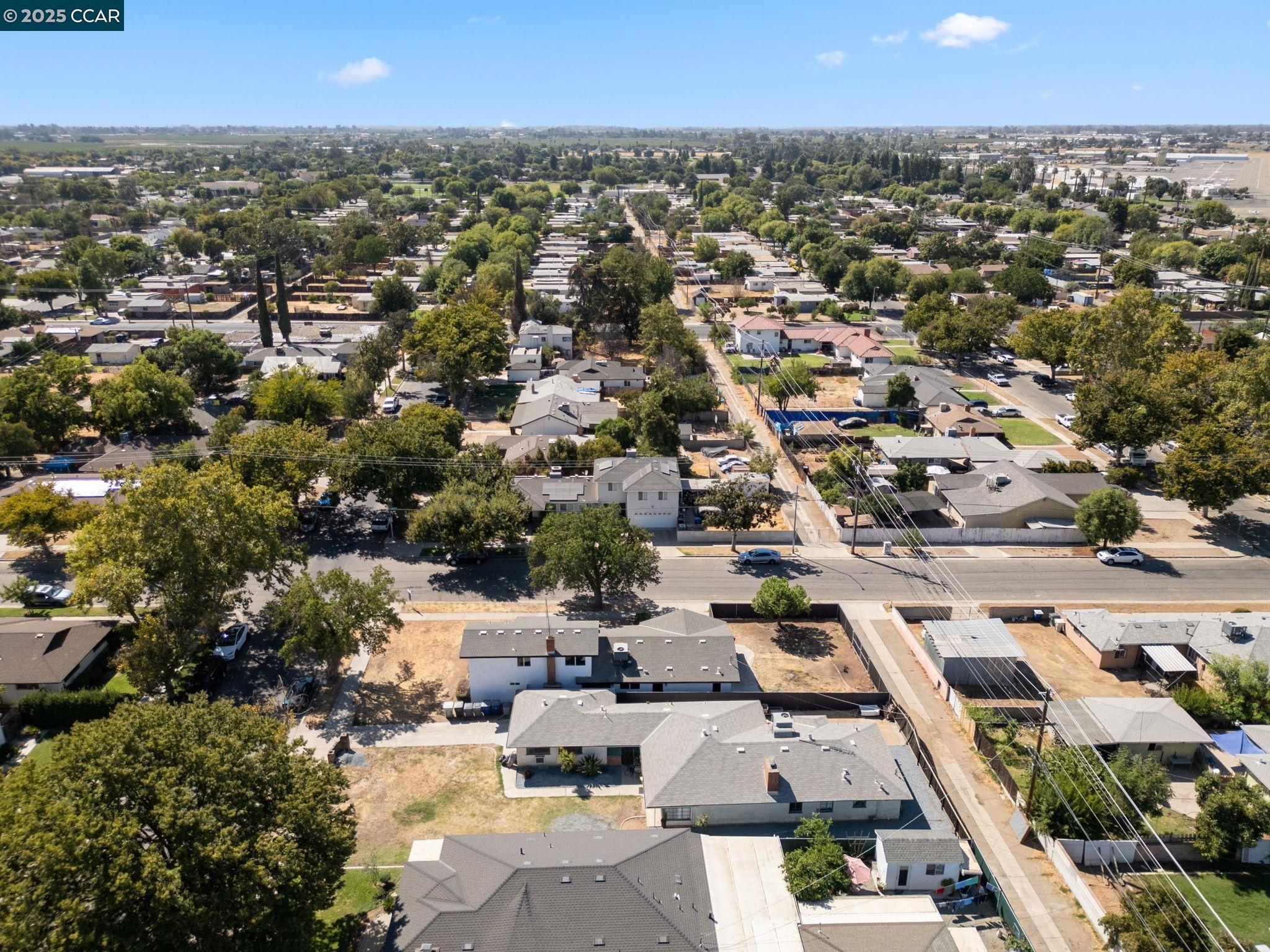 Detail Gallery Image 39 of 42 For 1667 S Plumas St, Fresno,  CA 93706 - 4 Beds | 2 Baths