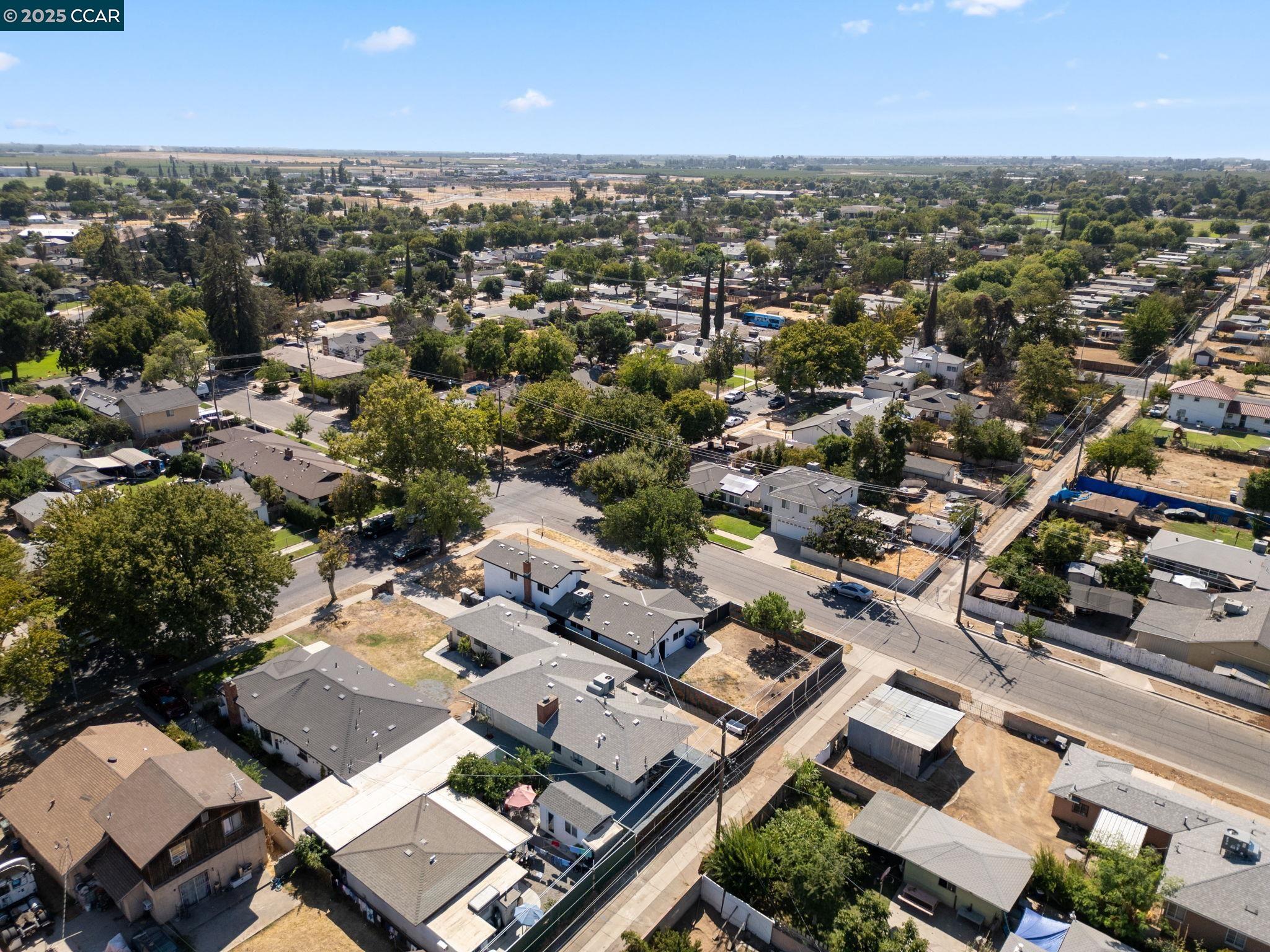 Detail Gallery Image 41 of 42 For 1667 S Plumas St, Fresno,  CA 93706 - 4 Beds | 2 Baths