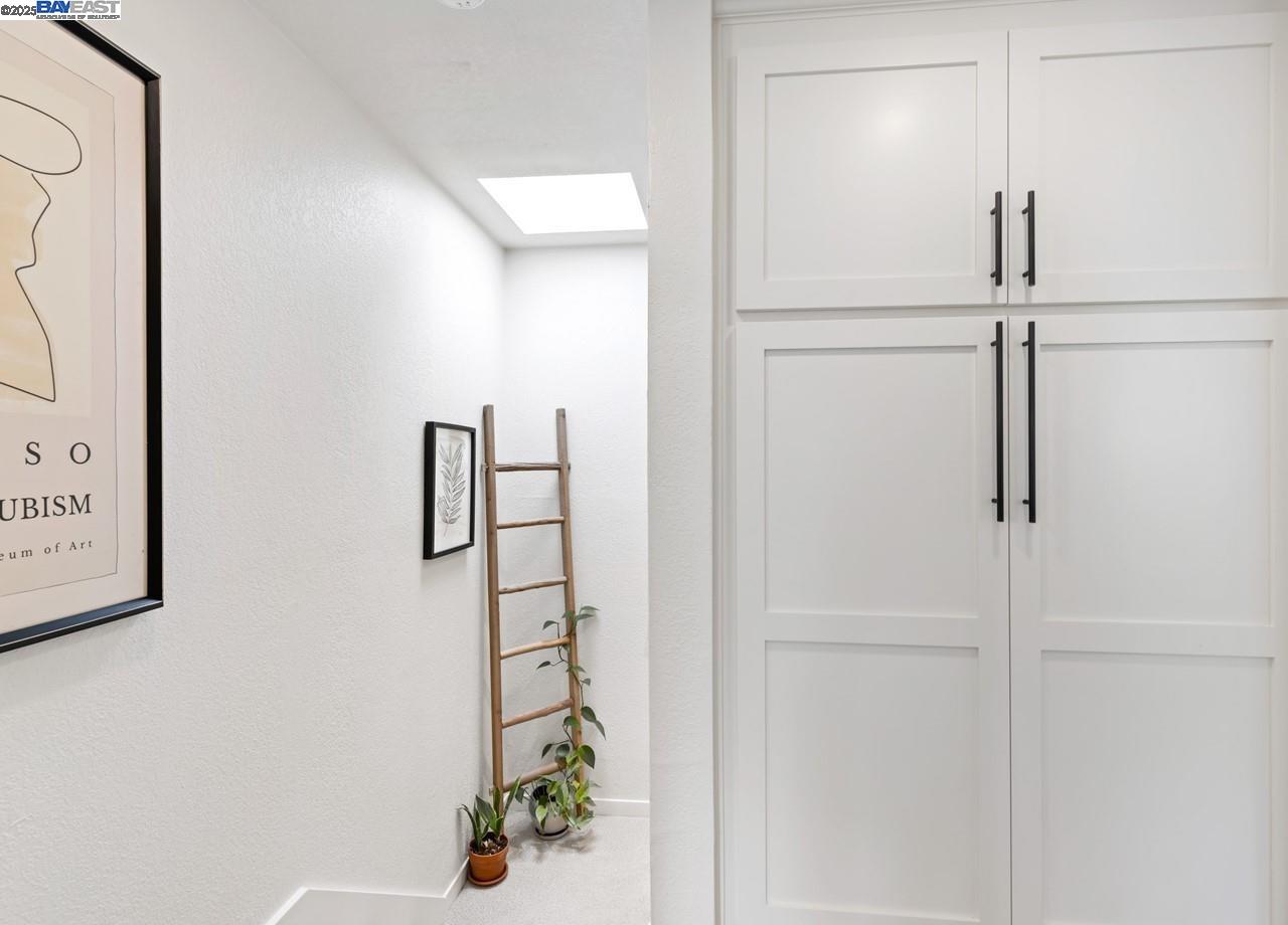 Detail Gallery Image 16 of 33 For 14566 S Bascom Ave, Los Gatos,  CA 95032 - 2 Beds | 2/1 Baths