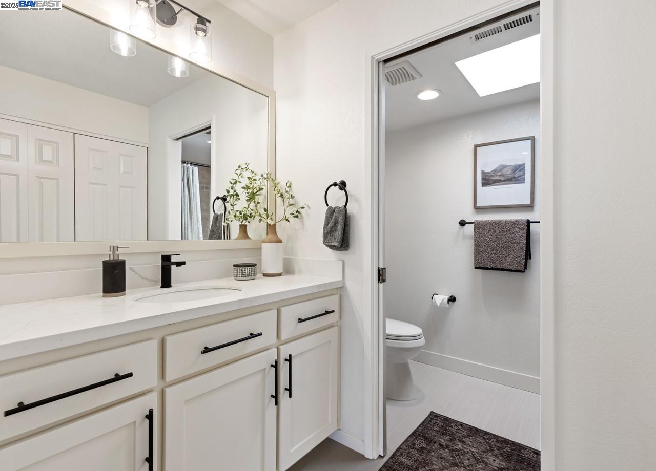 Detail Gallery Image 20 of 33 For 14566 S Bascom Ave, Los Gatos,  CA 95032 - 2 Beds | 2/1 Baths