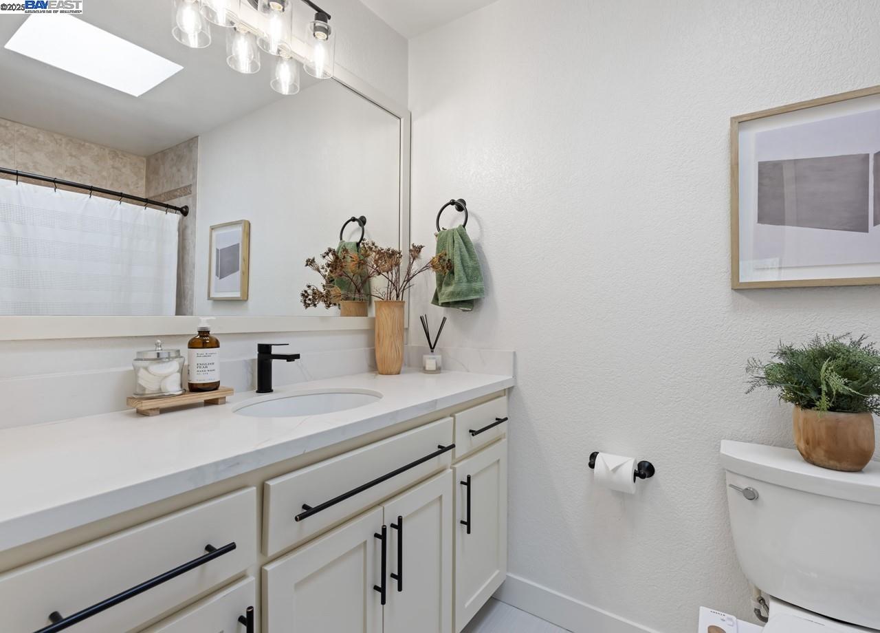 Detail Gallery Image 26 of 33 For 14566 S Bascom Ave, Los Gatos,  CA 95032 - 2 Beds | 2/1 Baths