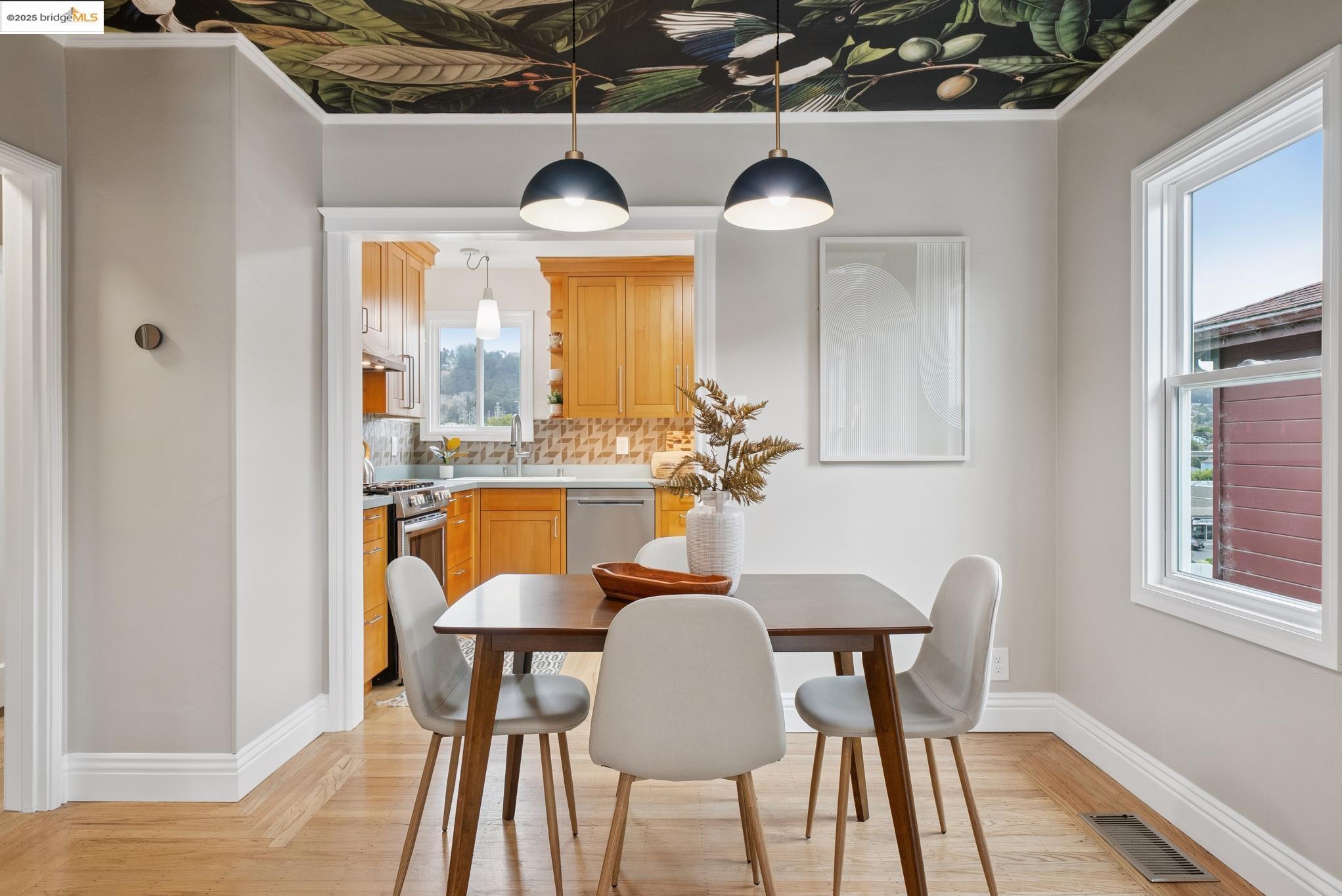Detail Gallery Image 17 of 43 For 1804 San Benito St, Richmond,  CA 94804 - 2 Beds | 2 Baths