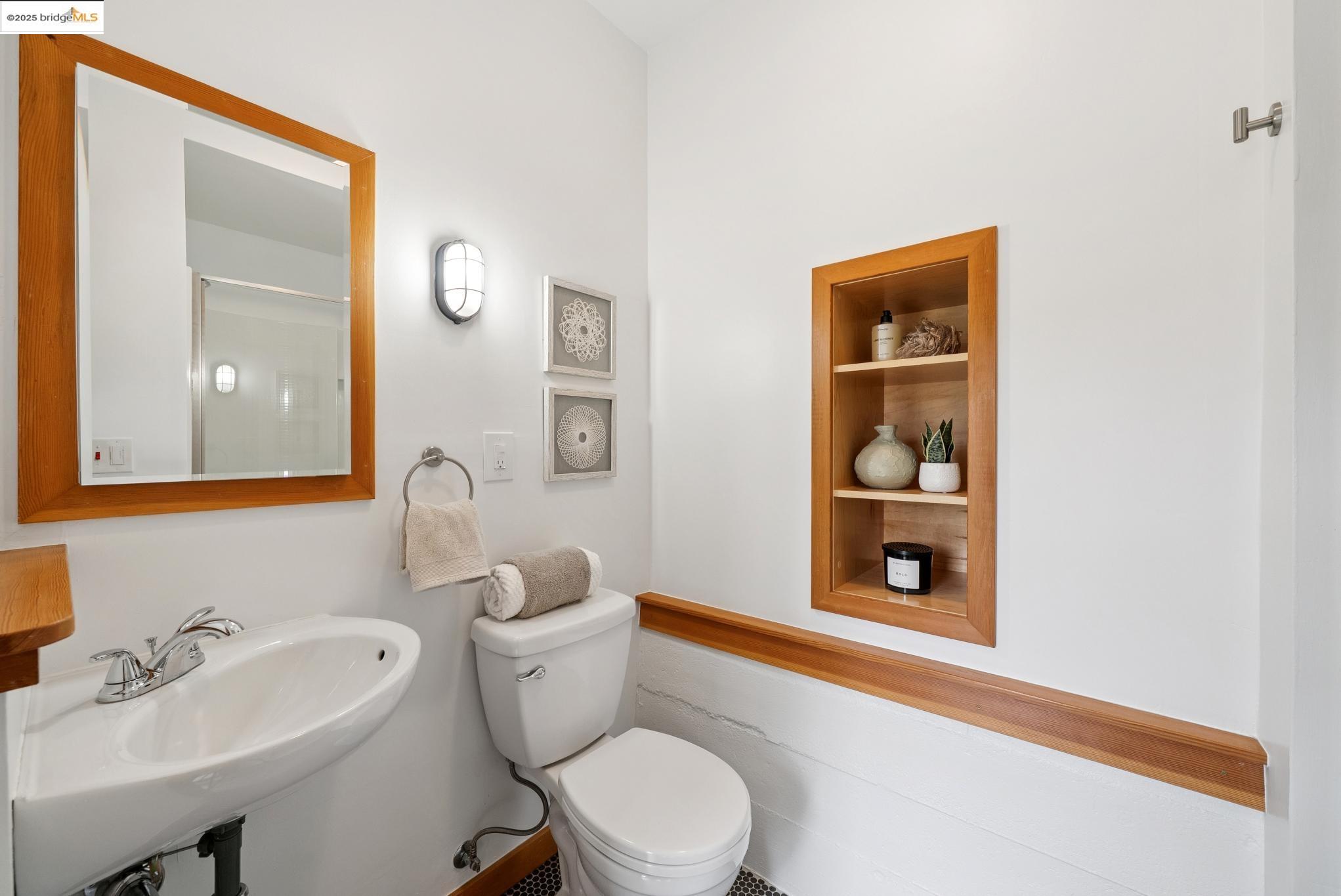 Detail Gallery Image 30 of 43 For 1804 San Benito St, Richmond,  CA 94804 - 2 Beds | 2 Baths