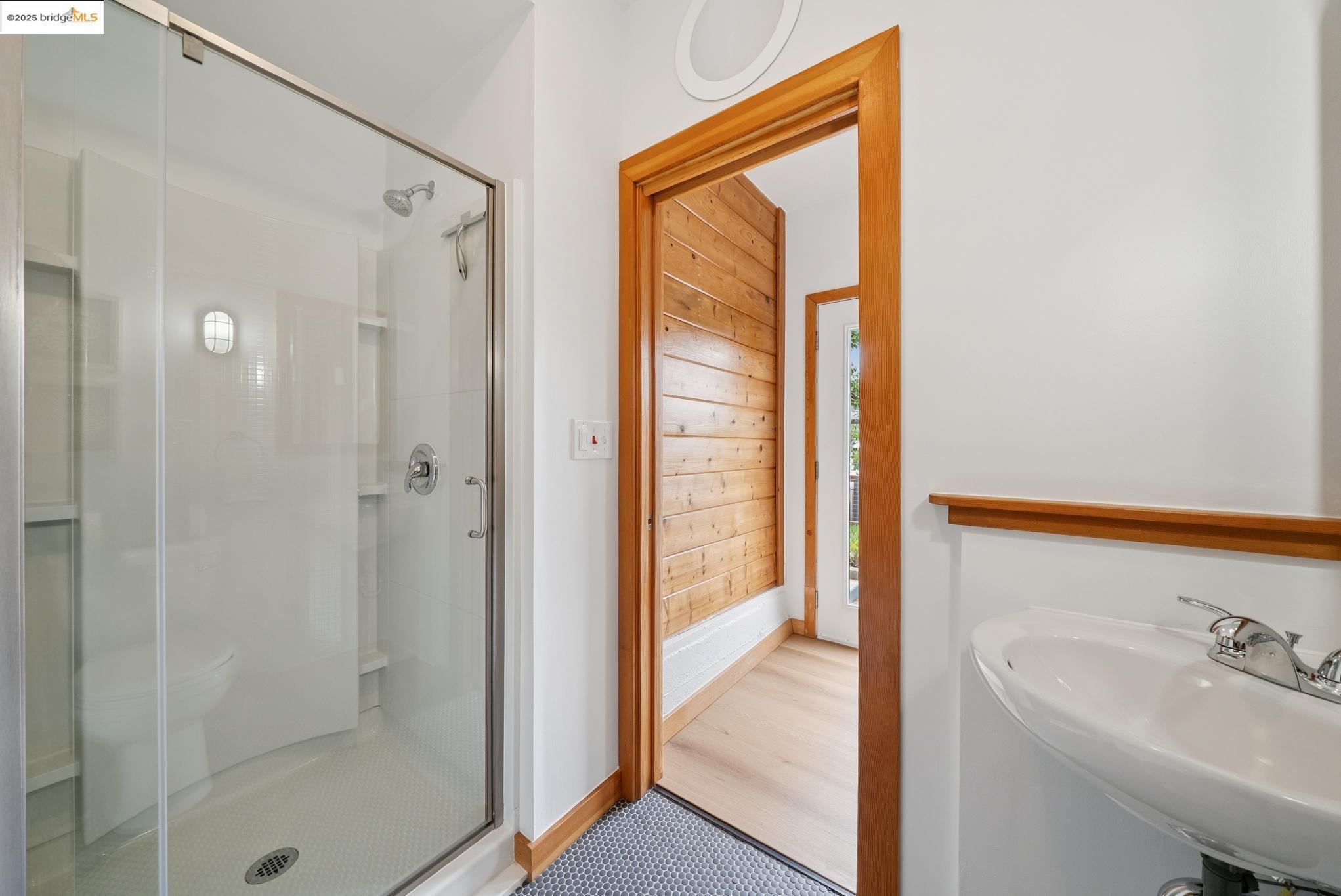 Detail Gallery Image 31 of 43 For 1804 San Benito St, Richmond,  CA 94804 - 2 Beds | 2 Baths