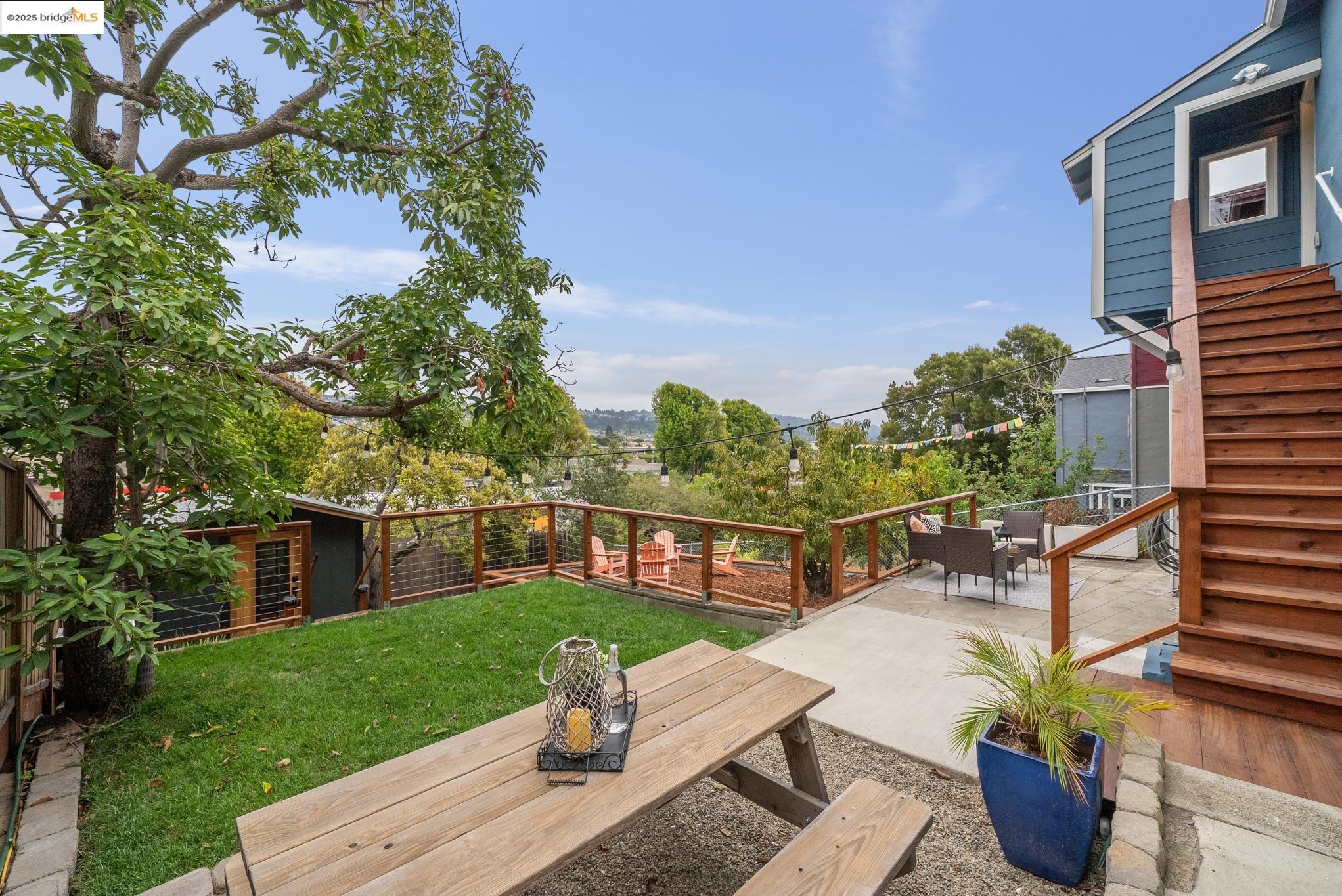 Detail Gallery Image 33 of 43 For 1804 San Benito St, Richmond,  CA 94804 - 2 Beds | 2 Baths