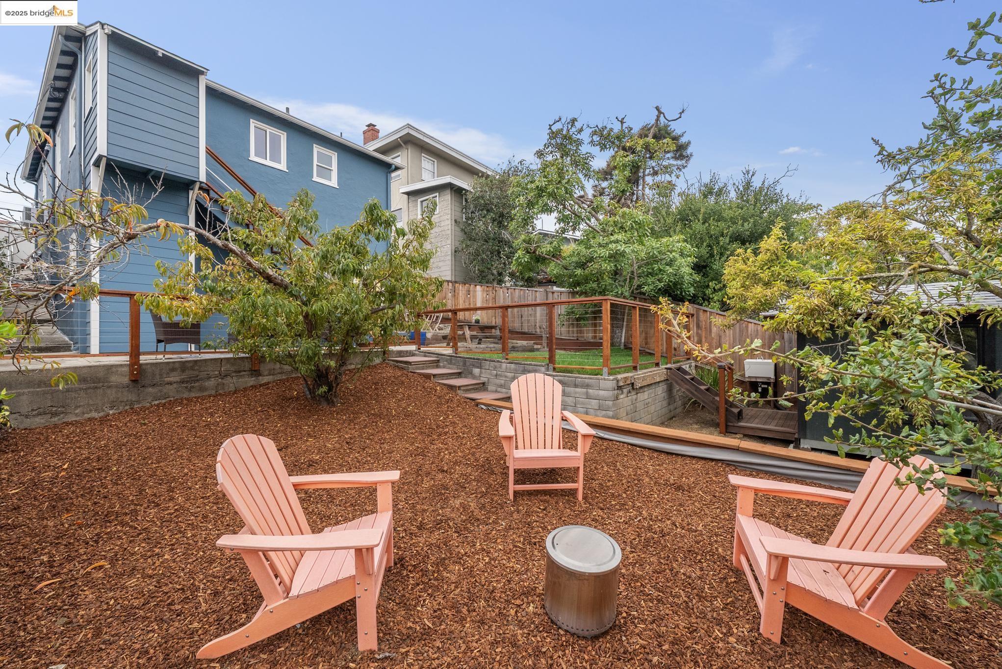 Detail Gallery Image 38 of 43 For 1804 San Benito St, Richmond,  CA 94804 - 2 Beds | 2 Baths